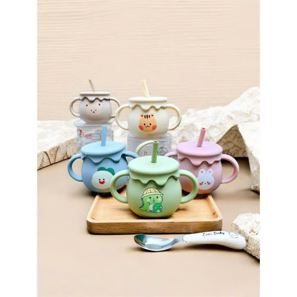 Mô tả Cốc tập uống nước silicon KidAndMom có chức năng đẩy nắp đậy tiện lợi,Cốc tập hút cho bé - 5