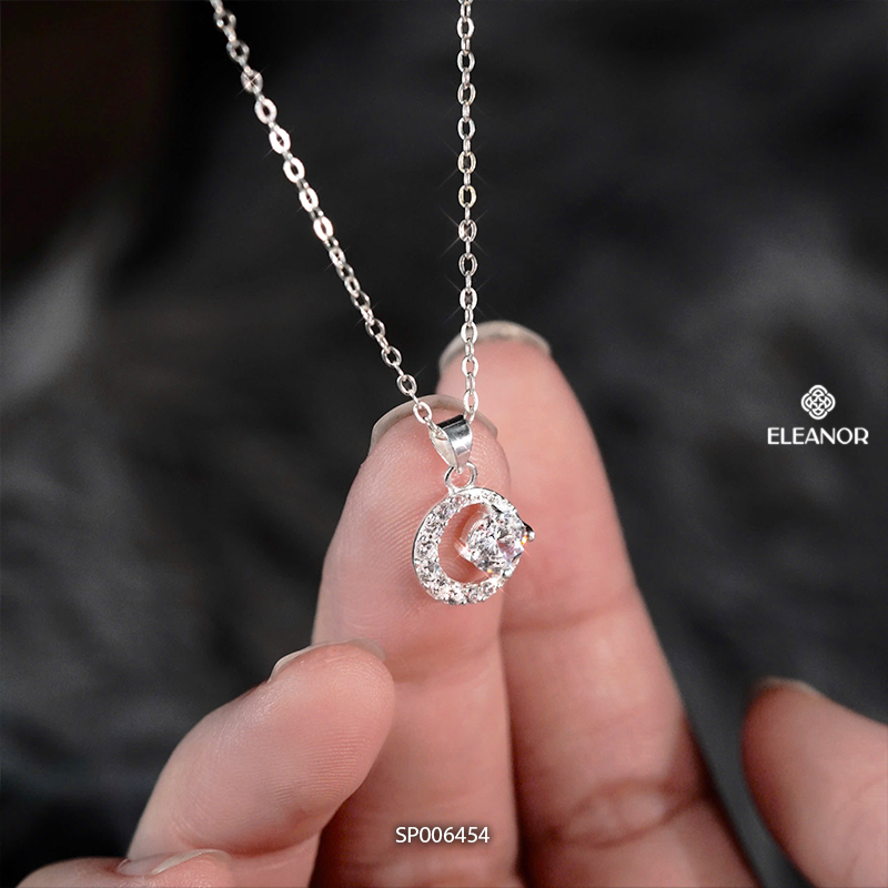 Dây chuyền bạc nữ Eleanor Accessories hình mặt trăng