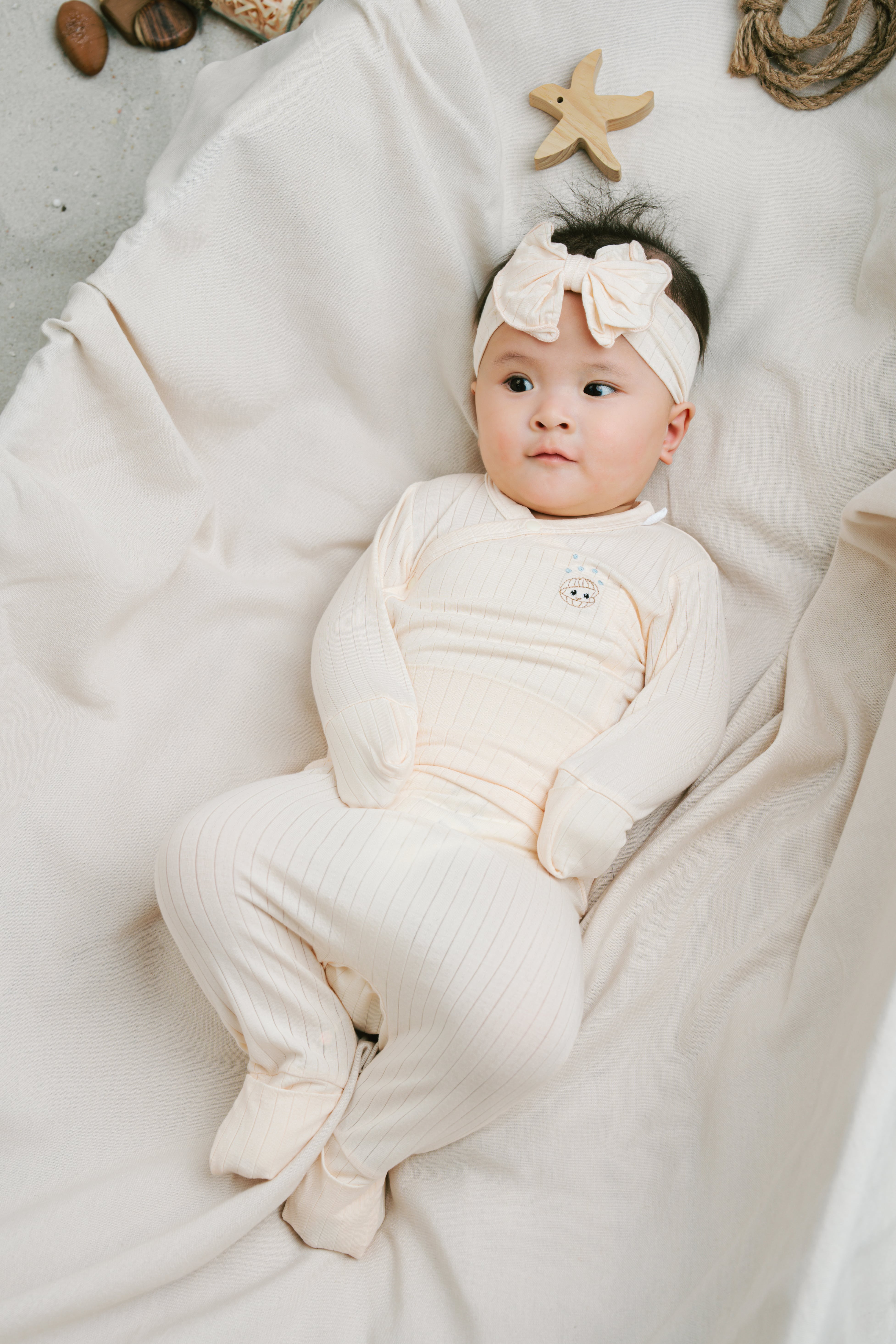 Mô tả Bộ dài tay cài chéo BU Baby BMD110800 - 2