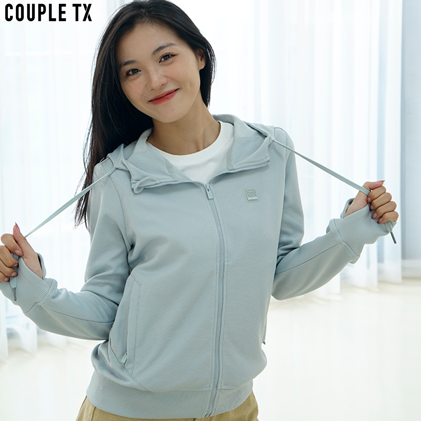 Chi tiết tay áo khoác chống nắng Couple TX