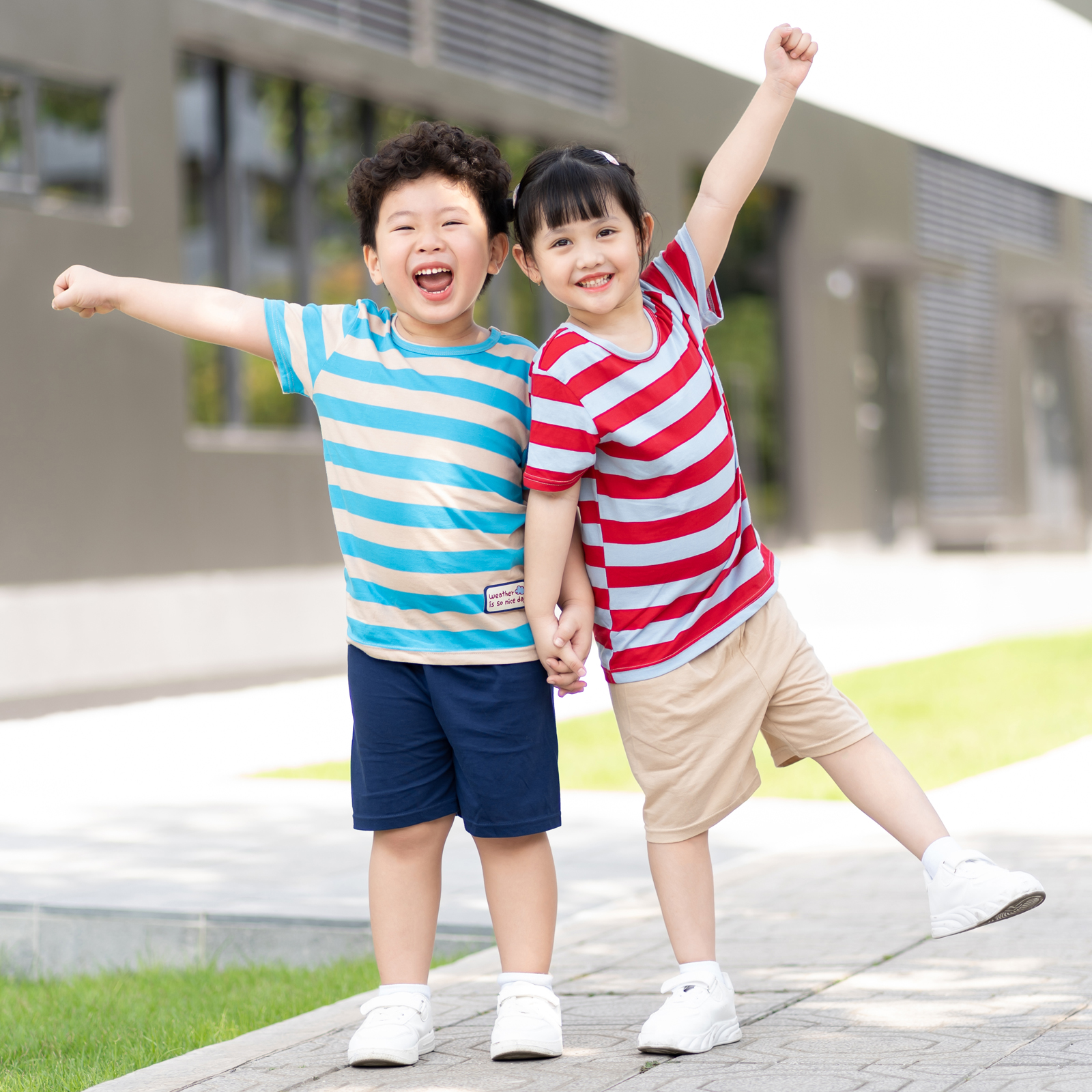 Đồ bộ Unifriend U2022-8 cho bé - Ảnh 4