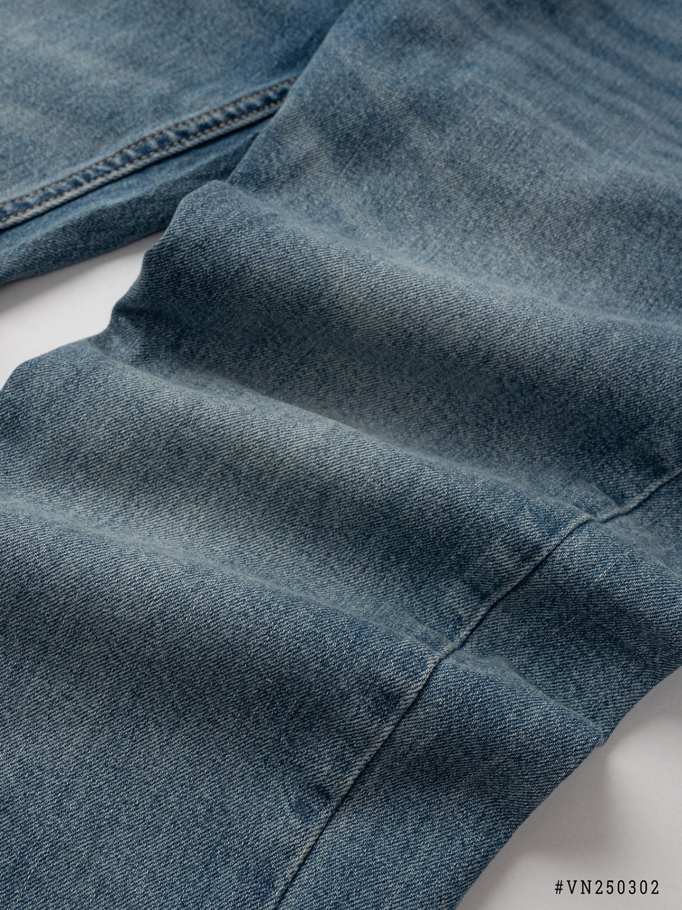 Mô tả Quần Jean Nam Xanh Nhạt Trơn DENIMST VN250302, Form Slim Fit - 3