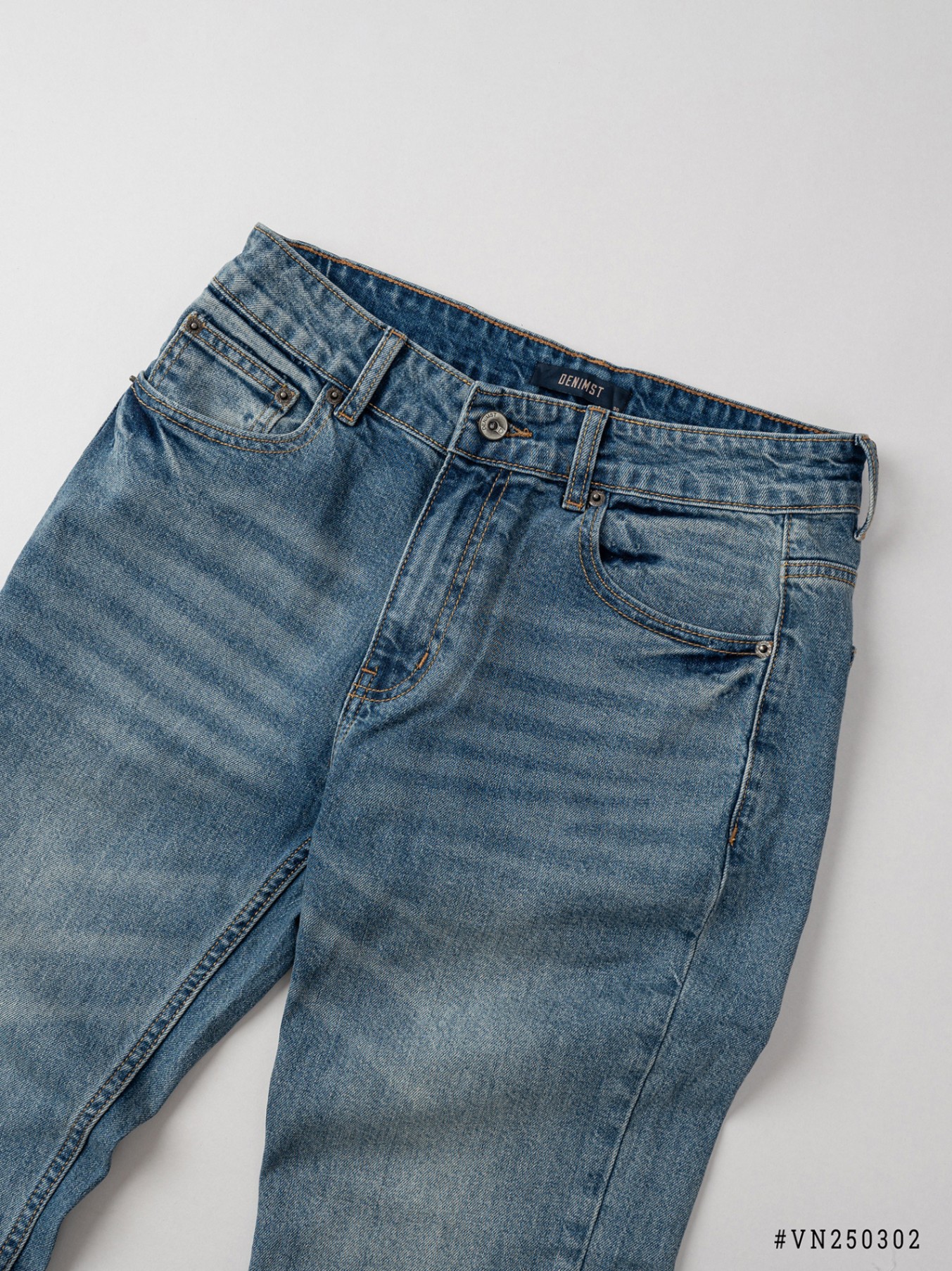 Mô tả Quần Jean Nam Xanh Nhạt Trơn DENIMST VN250302, Form Slim Fit - 4