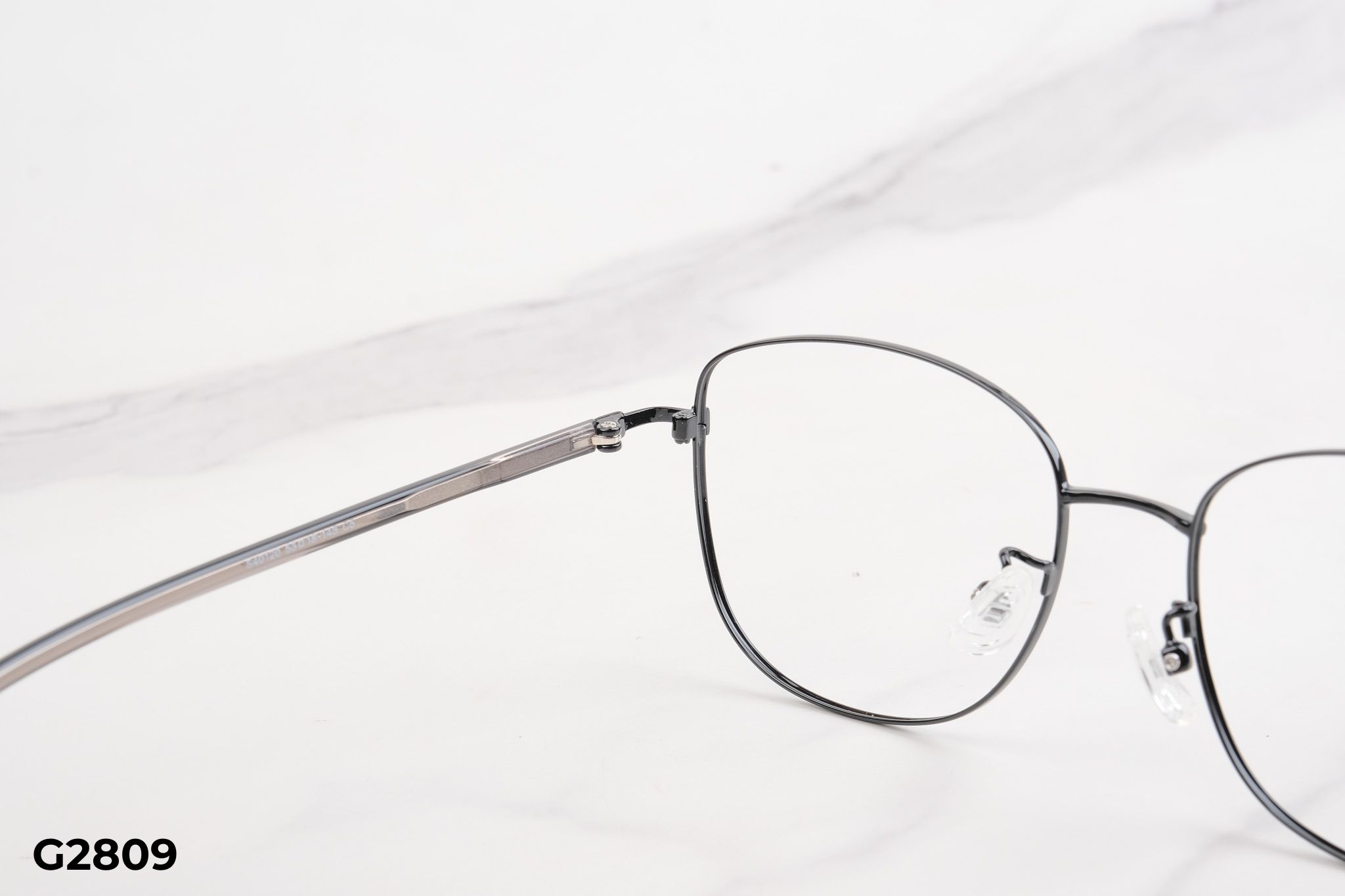 Gọng Kính Cận Titanium Shady Unisex G2809 màu khác