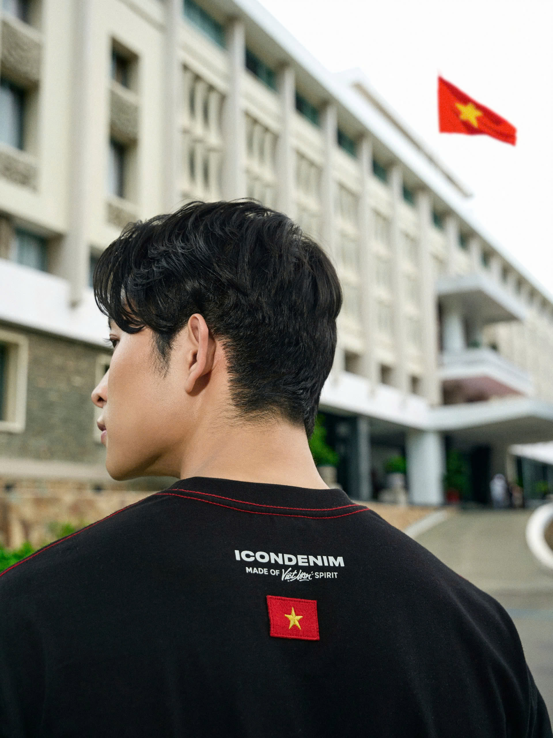 Mô tả Áo Thun Nam Họa Tiết In Xốp Nổi VIỆT NAM Form Regular ATID0616 - 5