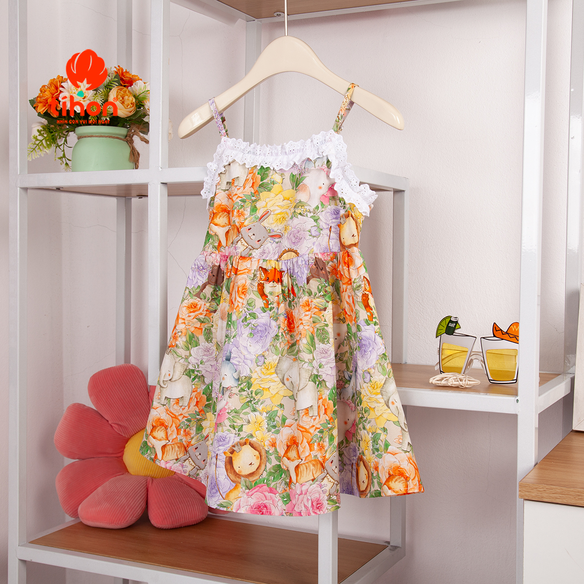 Phối đồ với váy bé gái TIHON