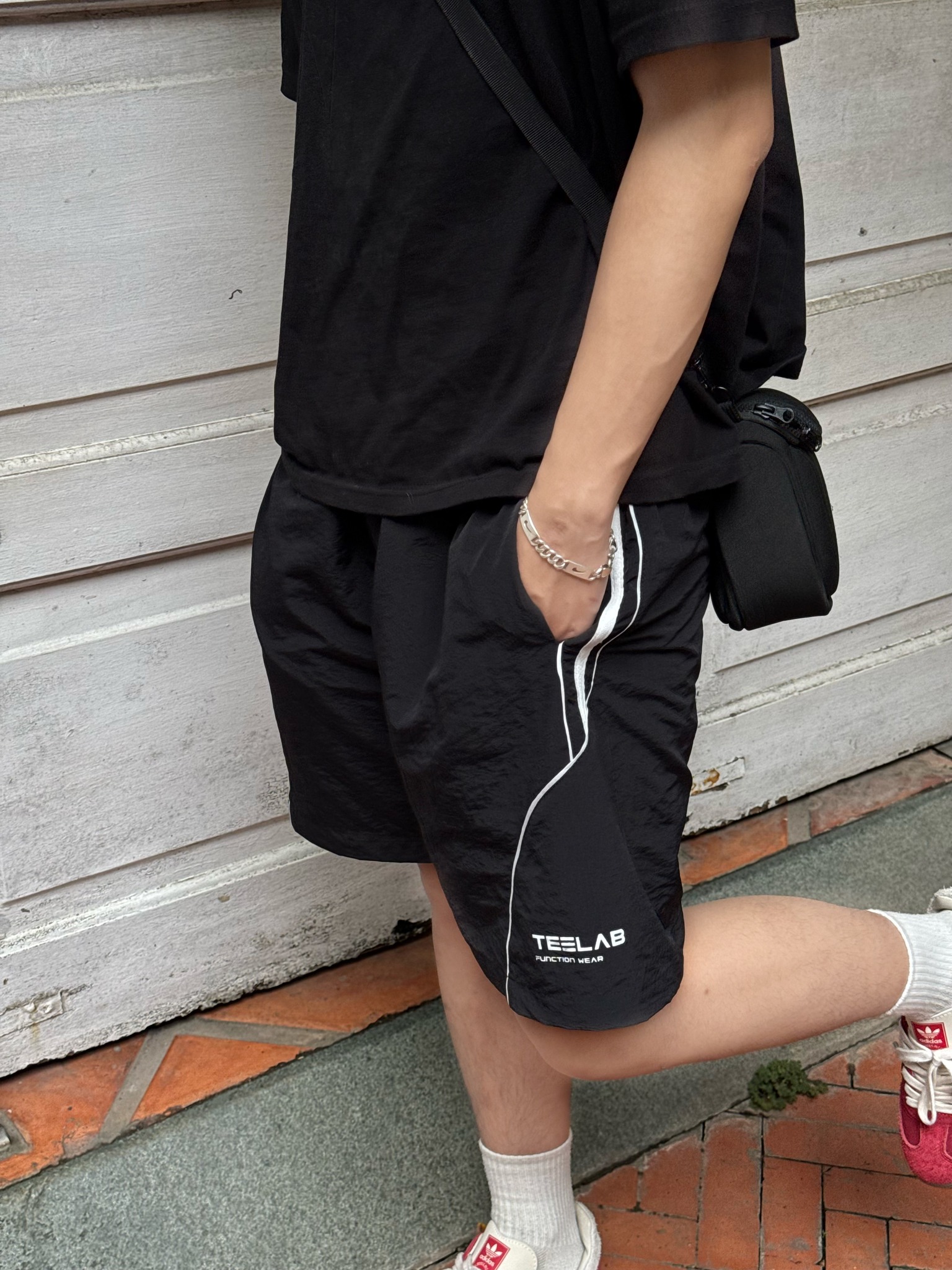 Mô tả Quần Shorts Teelab Striper Gió Dù Form Oversize Local Brand Unisex  PS101 - 1