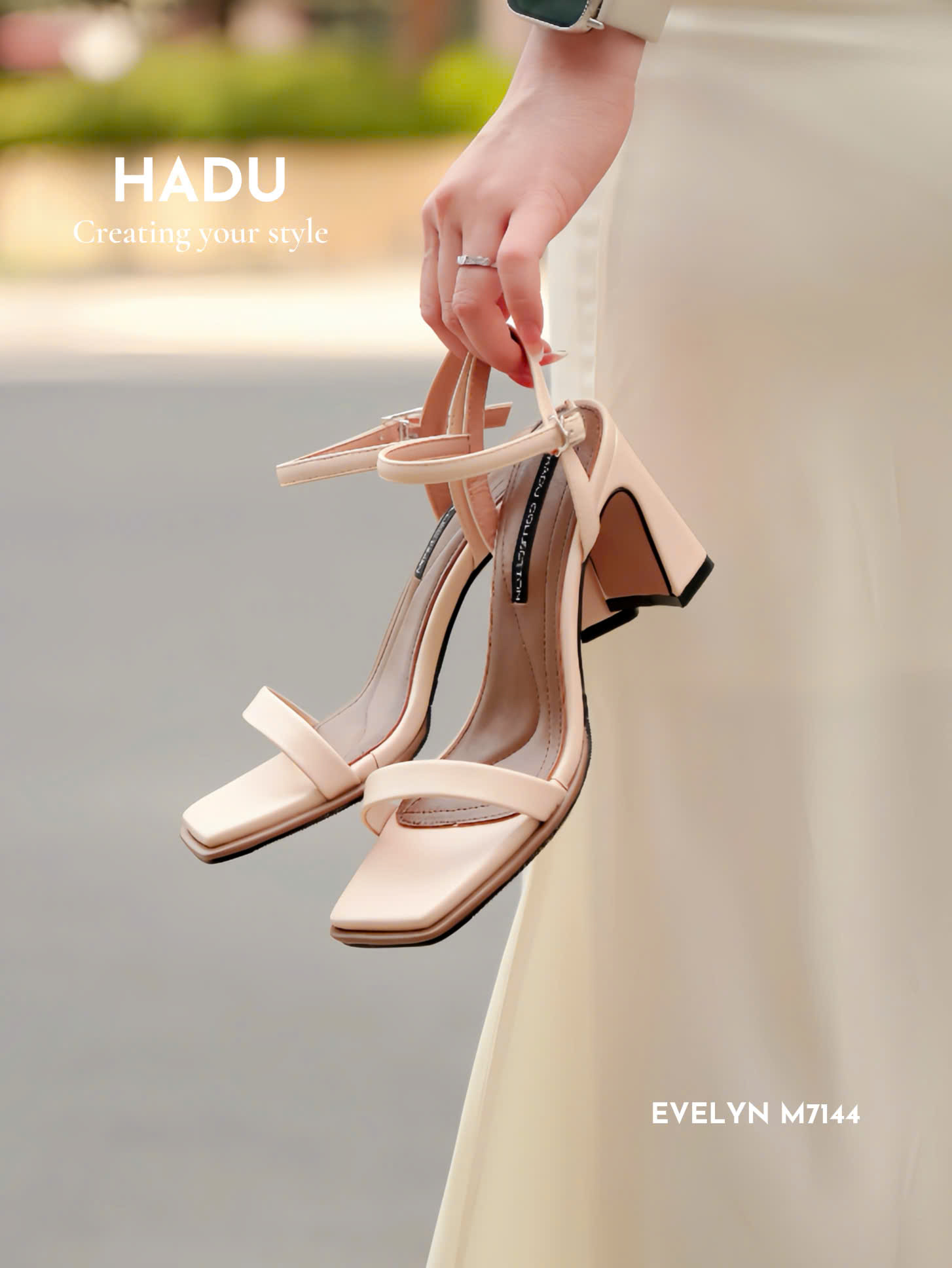 Giày Sandal Nữ HADU M7144