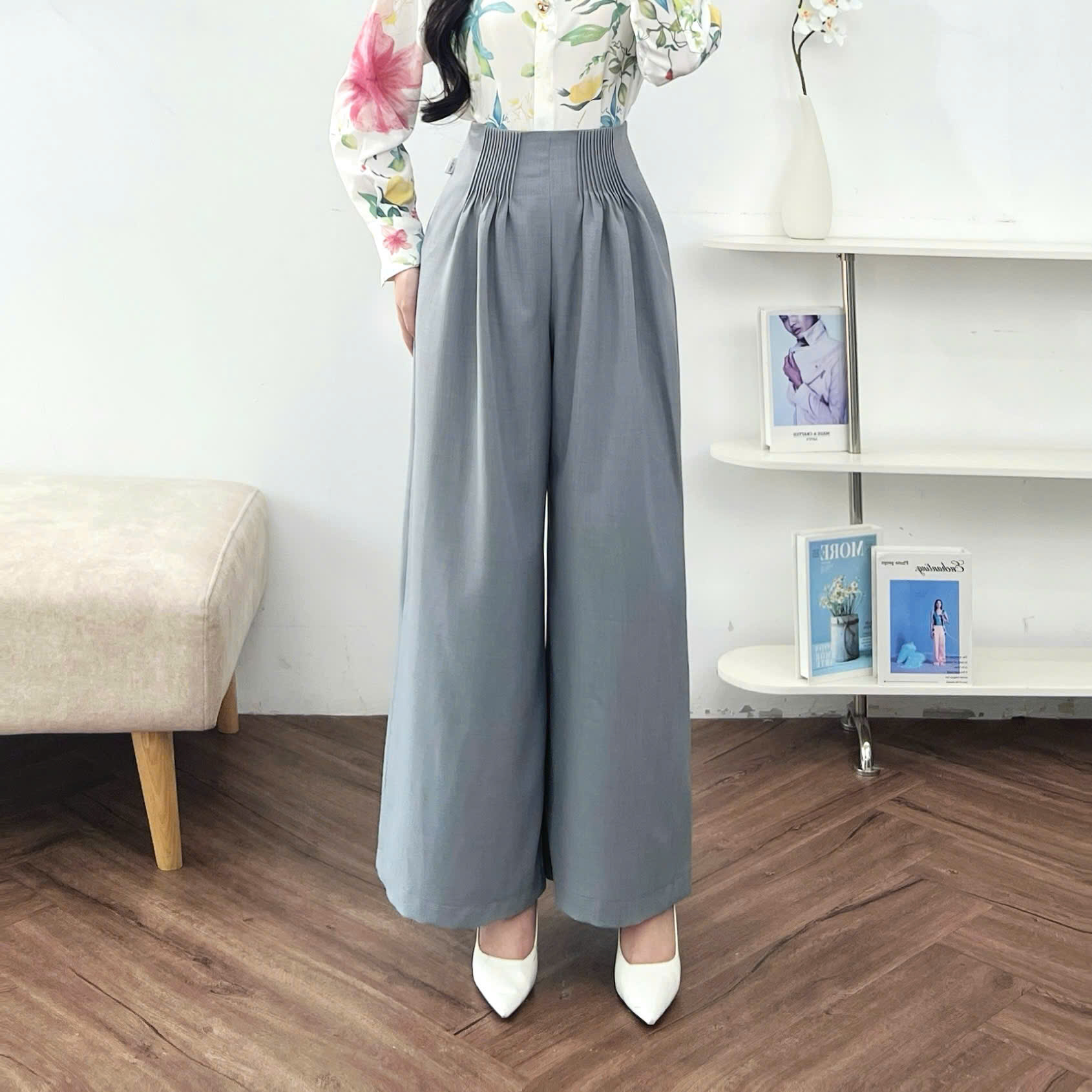 Mô tả Quần Ống Rộng 𝐂𝐂𝐇𝐀𝐓 Dáng Suông Cạp Ly Bấu Chất Liệu Tuytsi Cao Cấp 15QDS2023ST - 2