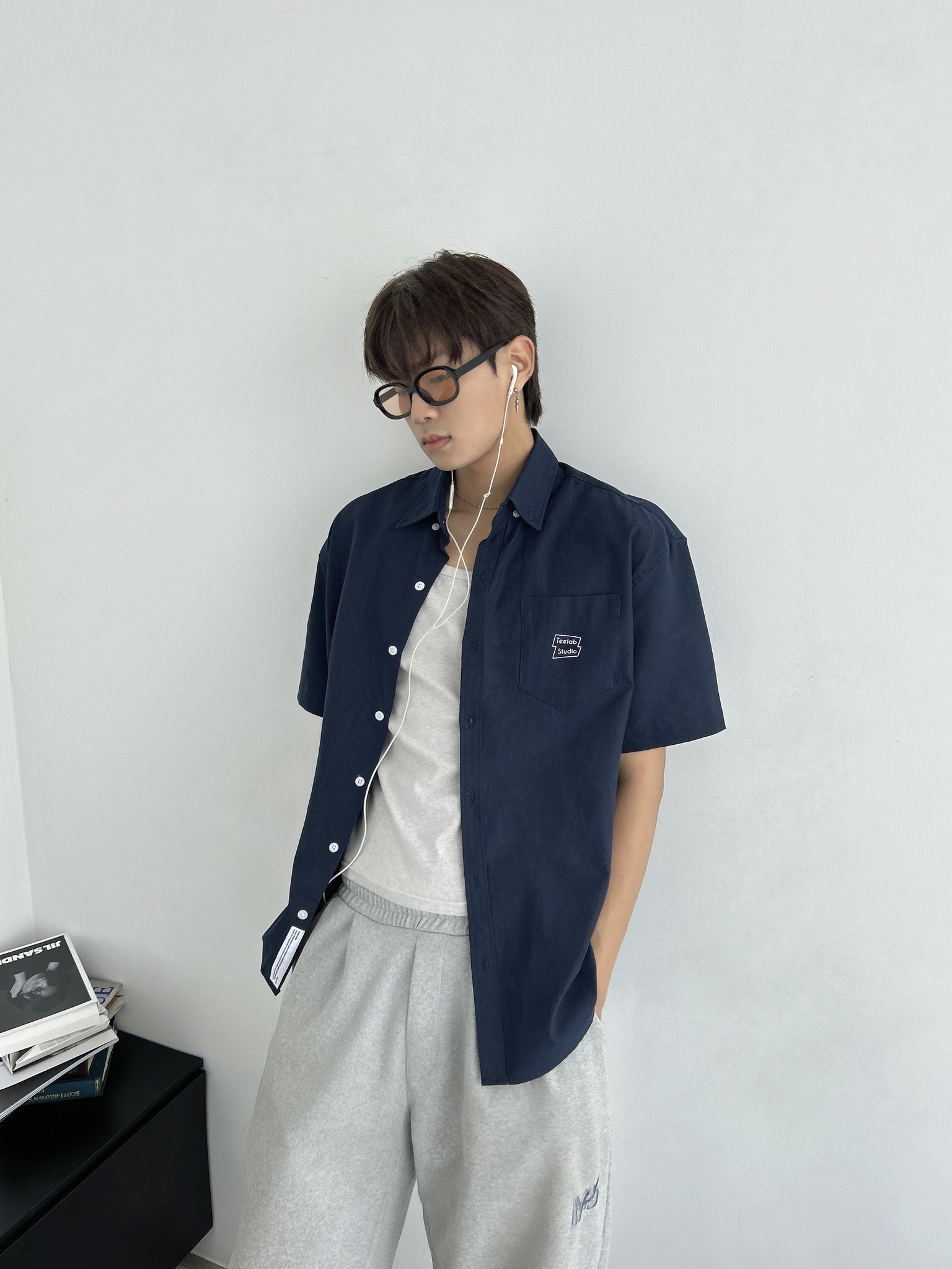 Mô tả Áo Sơ Mi Tay Ngắn Teelab Eco Oxford Signature Logo Unisex Form Oversize Local Brand SS068 - 8