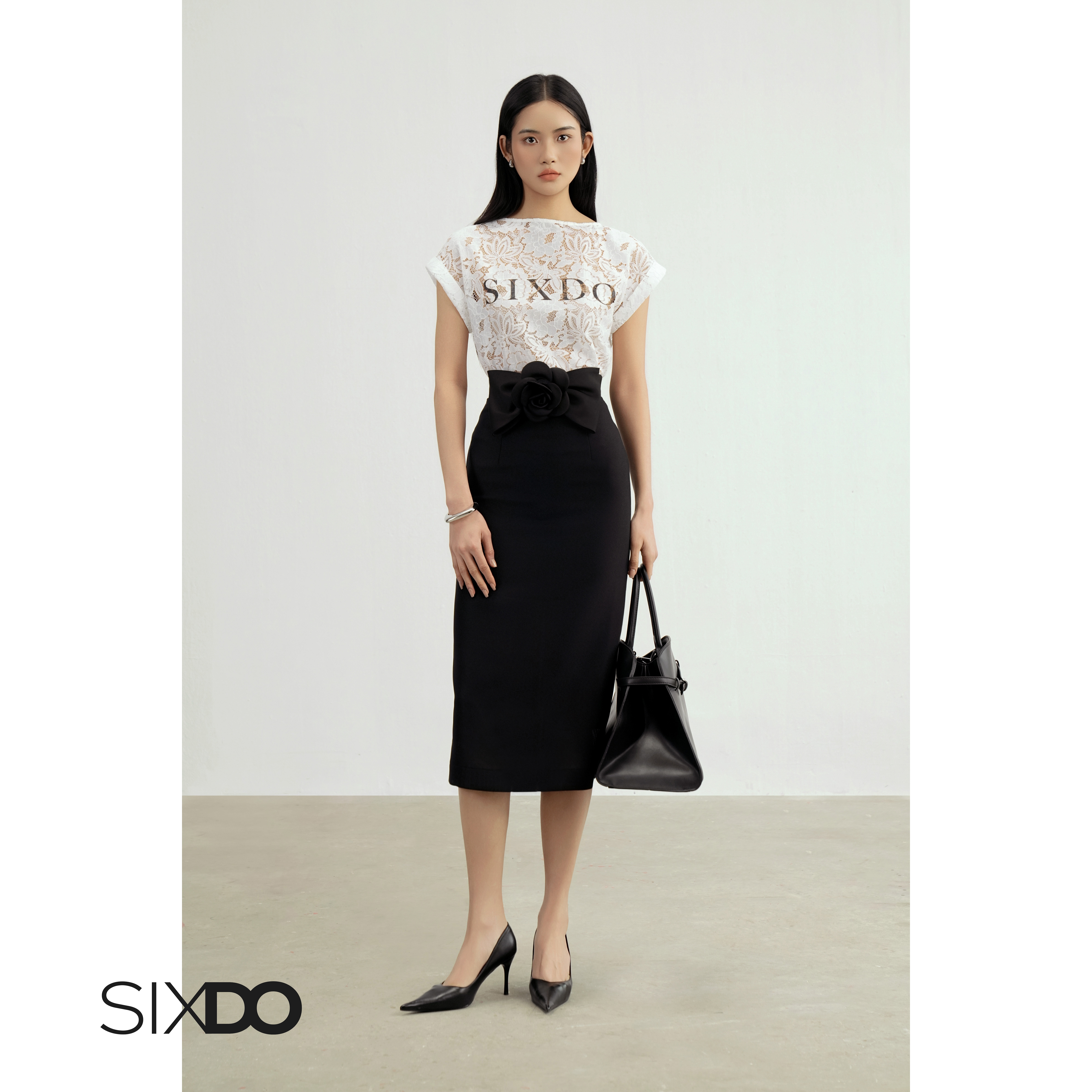 Mô tả Áo ren nữ cổ thuyền SIXDO (White Print Sixdo Lace Blouse) - 5