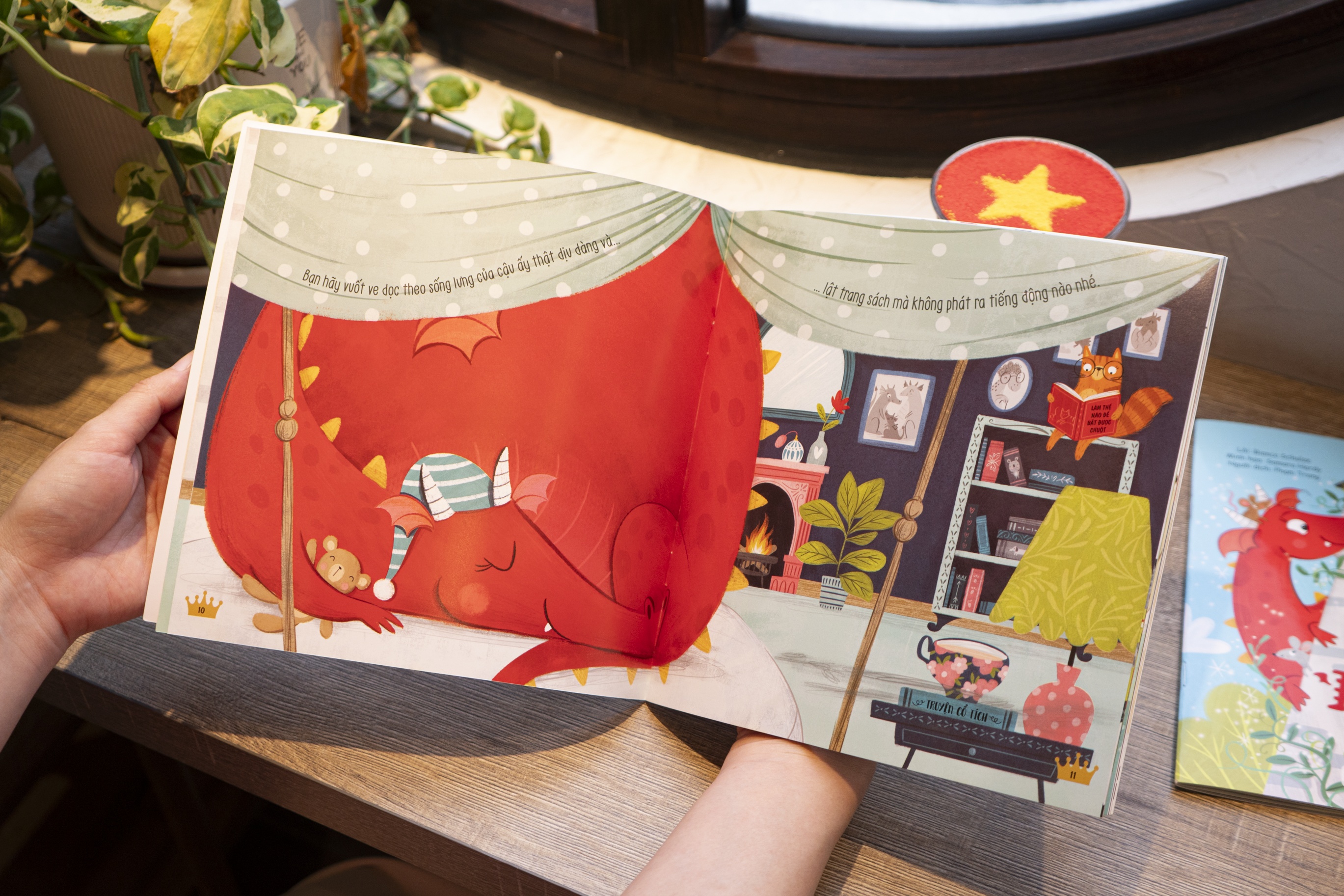 Mô tả Sách - Sách kể chuyện tương tác tình huống – Truyện kể về Rồng con - Đinh Tị Books - 2