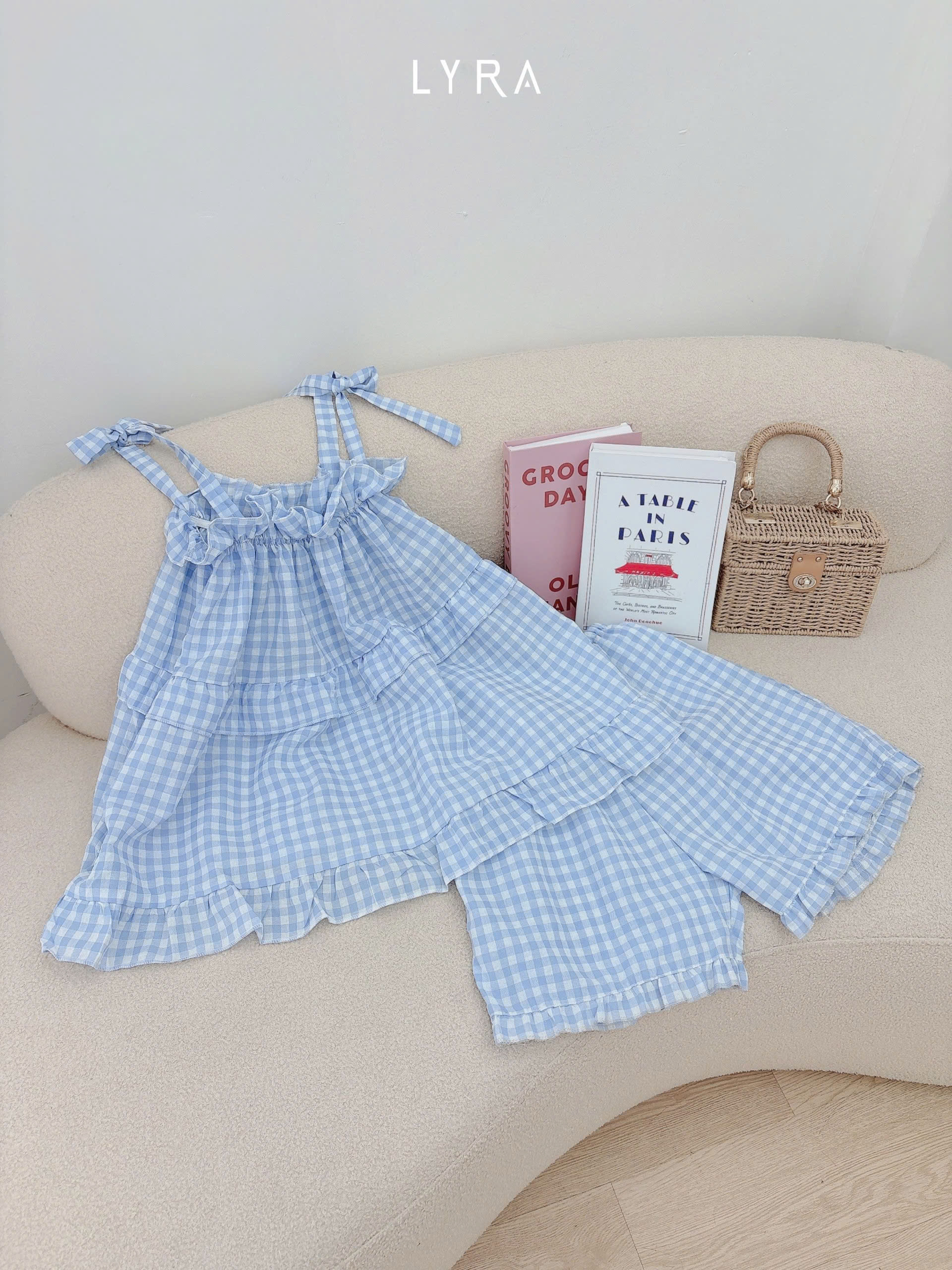 Mô tả LYRA - Bộ đồ ngủ hè 2 dây thắt nơ dáng babydoll, set đũi pijama họa tiết caro freesize thoải mái thoáng mát - LWNSE011 - 4