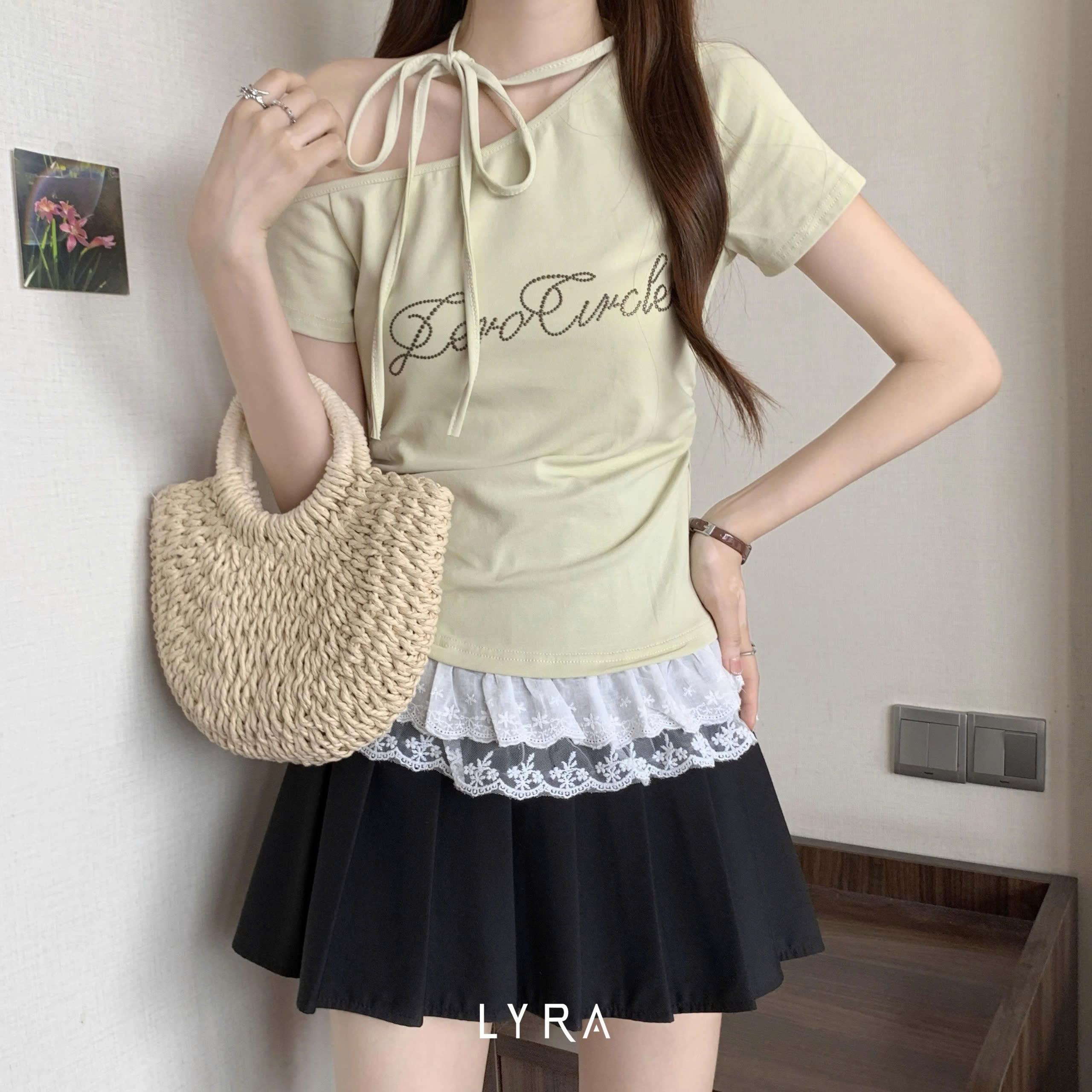 Mô tả LYRA - Áo thun nữ cách điệu dây nơ, áo lệch vai phối viền ren bèo Zero Circle tiểu thư nhẹ nhàng sang chảnh - CSYAC0297 - 4