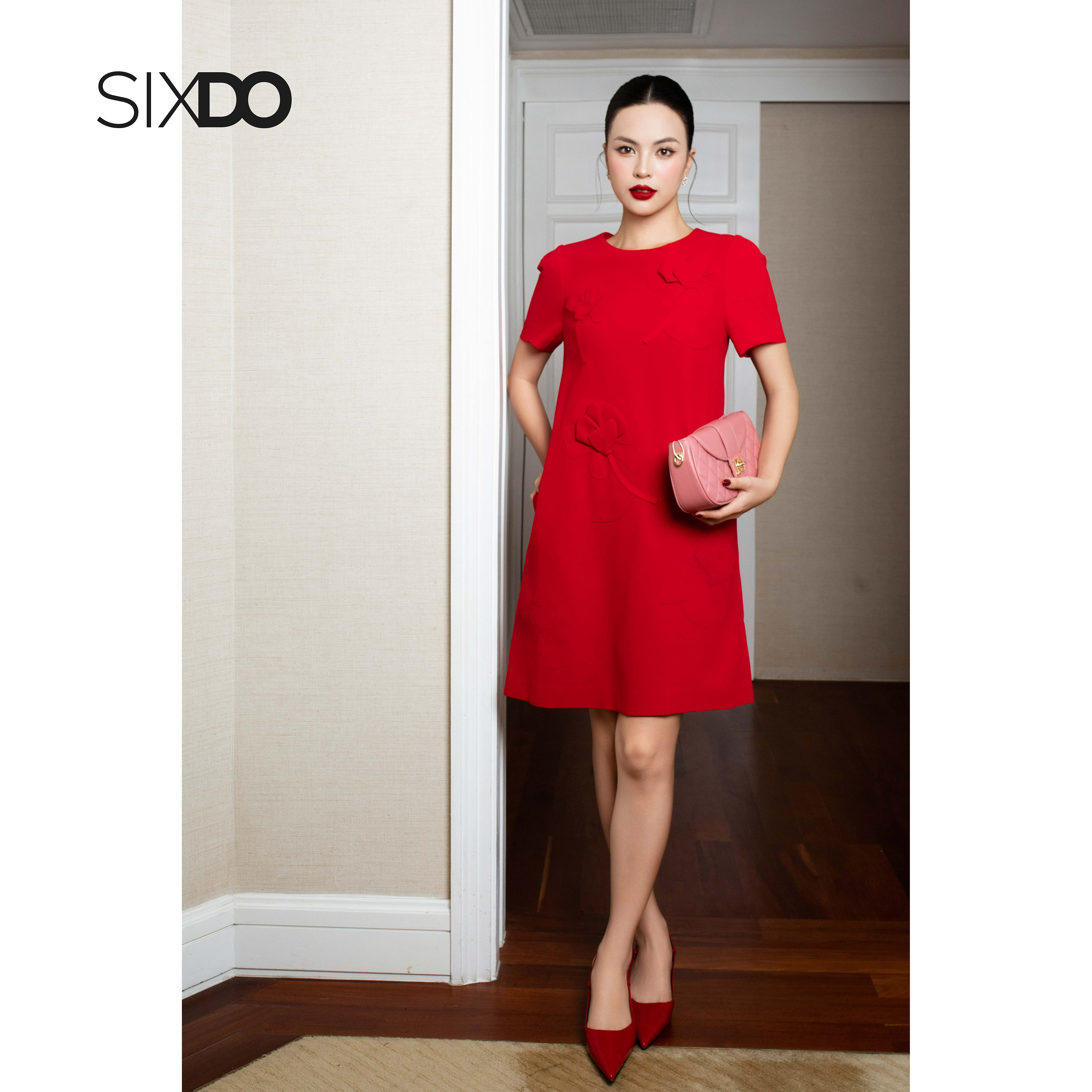 Mô tả Đầm suông ngắn tay hoa 3D SIXDO (Red 3D Flower Tendy Loose Dress) - 4