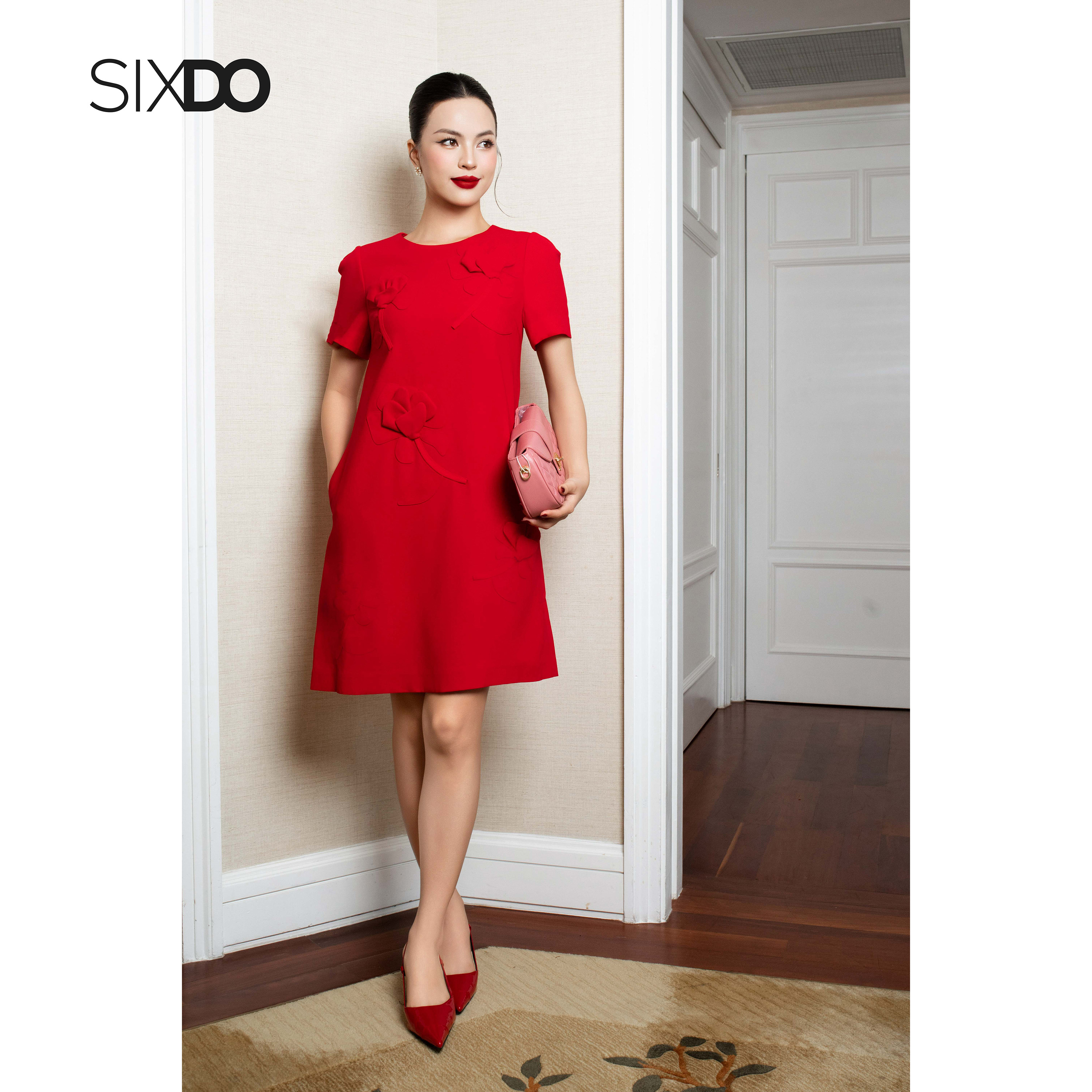 Mô tả Đầm suông ngắn tay hoa 3D SIXDO (Red 3D Flower Tendy Loose Dress) - 5