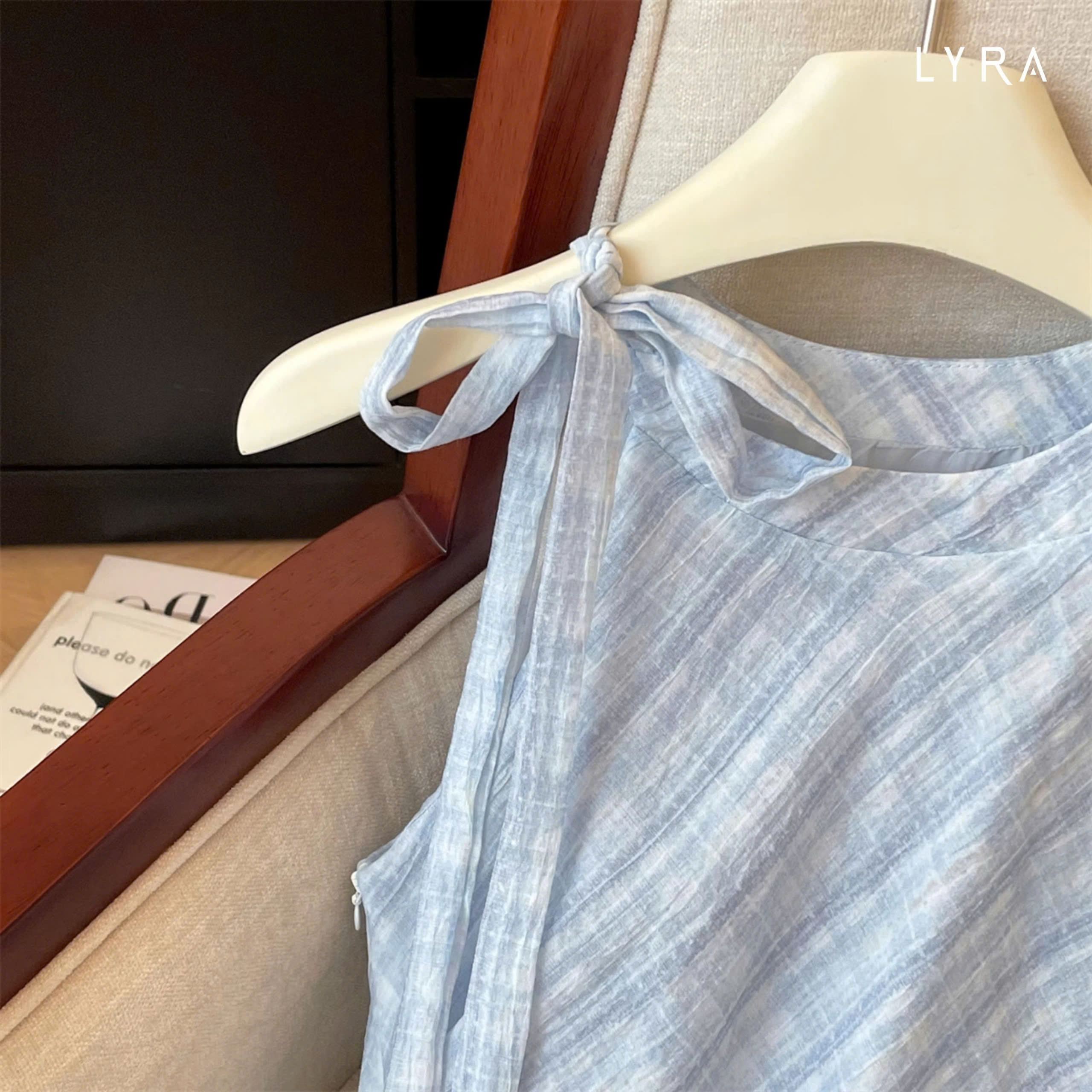 Mô tả LYRA - Áo Yếm Kẻ Cách Điệu Dây Nơ Viền Ren Nhún Eo Phong Cách Tiểu Thư Hàn Quốc - CSYAC0290 - 5