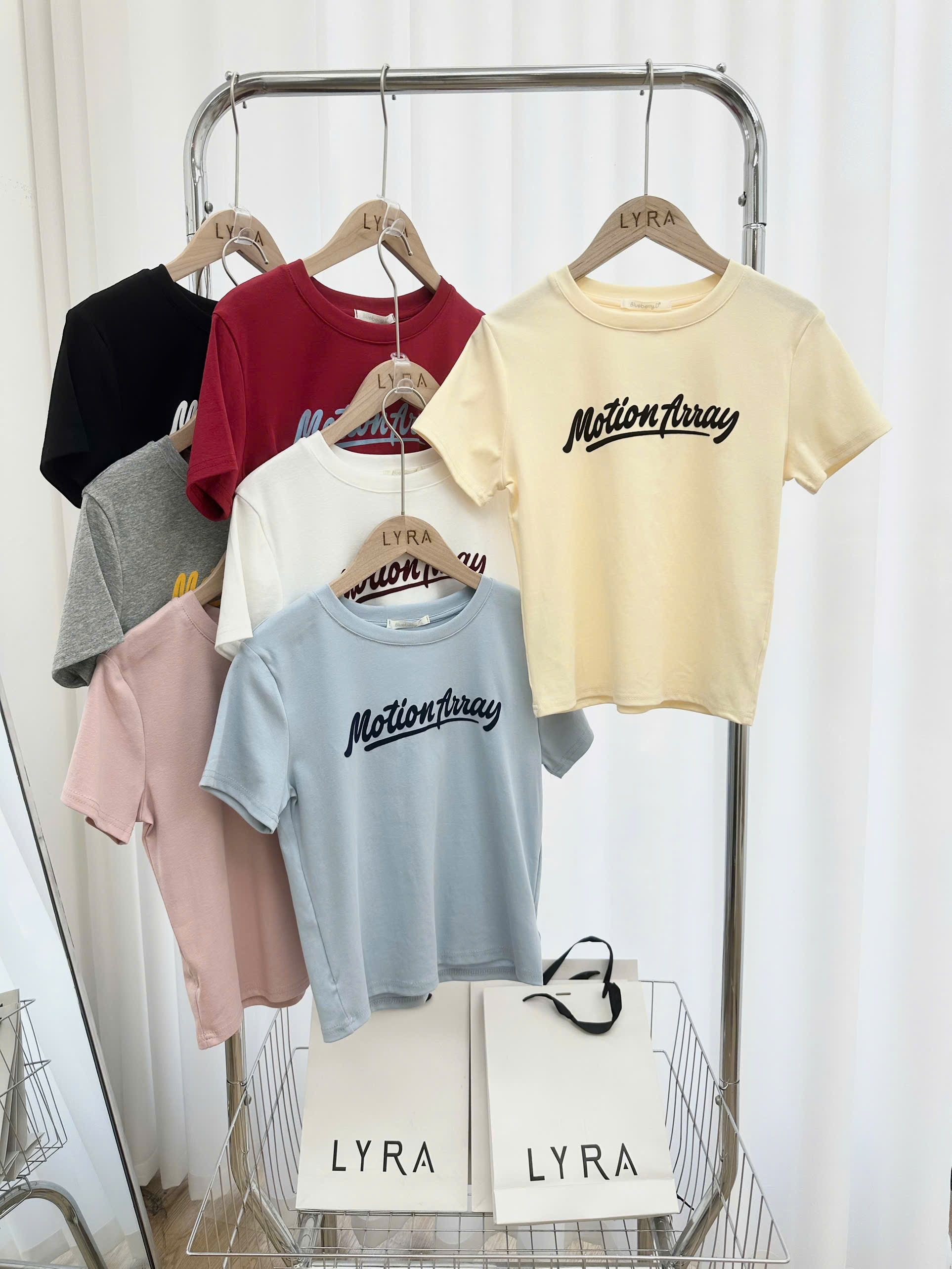 Mô tả Áo Thun Nữ Lyra Cổ Tròn Tay Ngắn, Áo Phông Nữ Cotton Basic Form Baby Tee Motion Away - CSYAP0311 - 3
