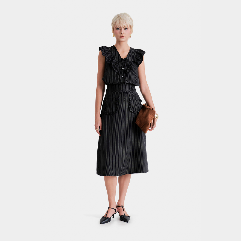 Mô tả Váy Kaki Kiểu Nữ MARC FASHION Sọc 2 Túi Viền Bèo - CBQH040925 - 2