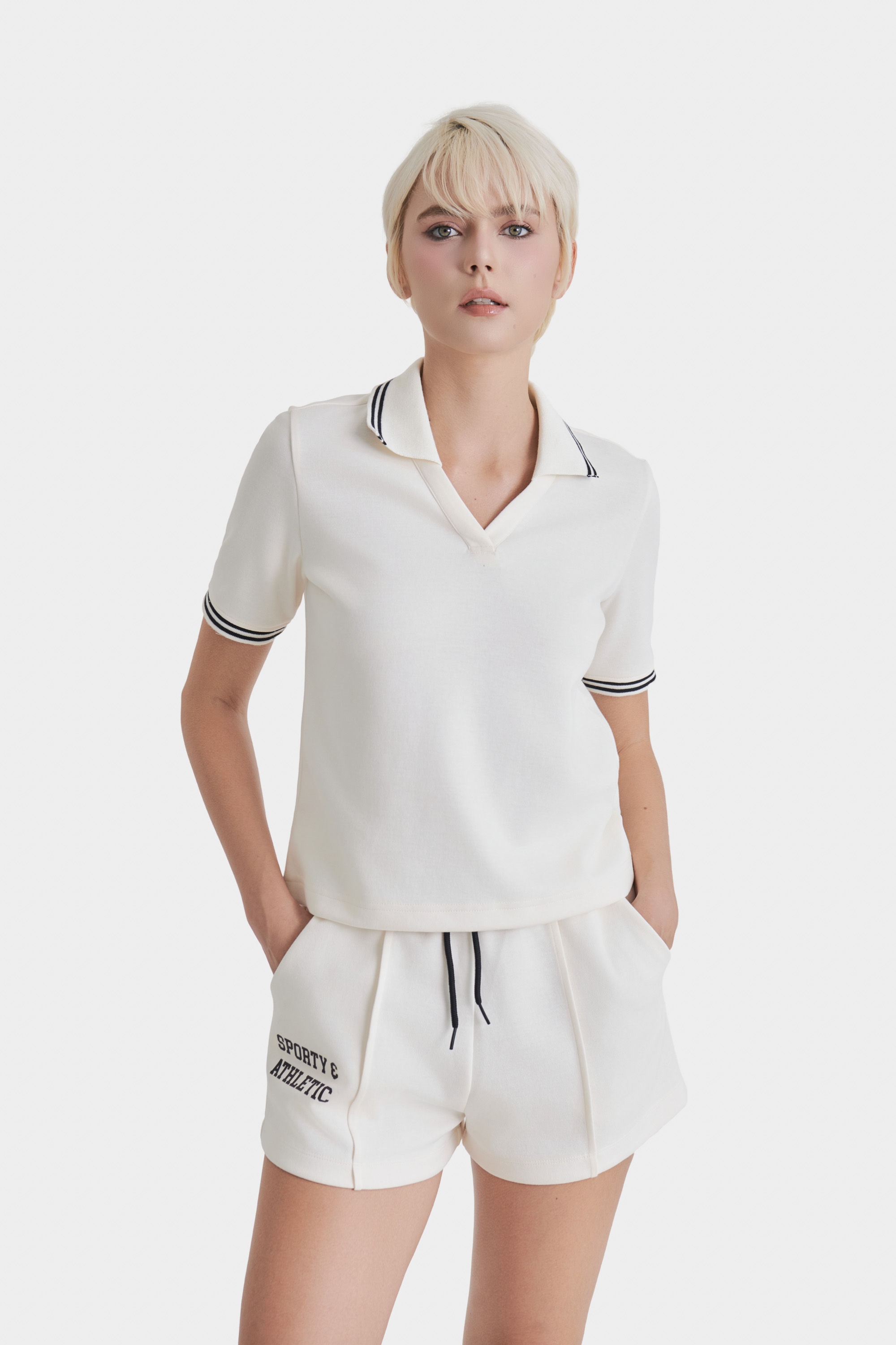 Mô tả Quần Short Thun MARC FASHION Rút Dây In Chữ - CBNH011325 - 1