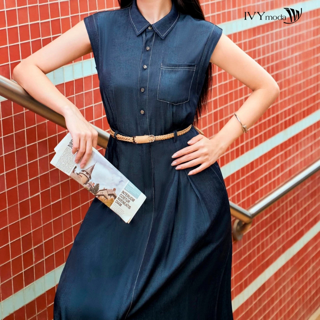 Mô tả Pleated Denim Dress - Đầm cổ đức, Đầm nữ công sở dạo phố IVY moda MS 47B0103 - 6
