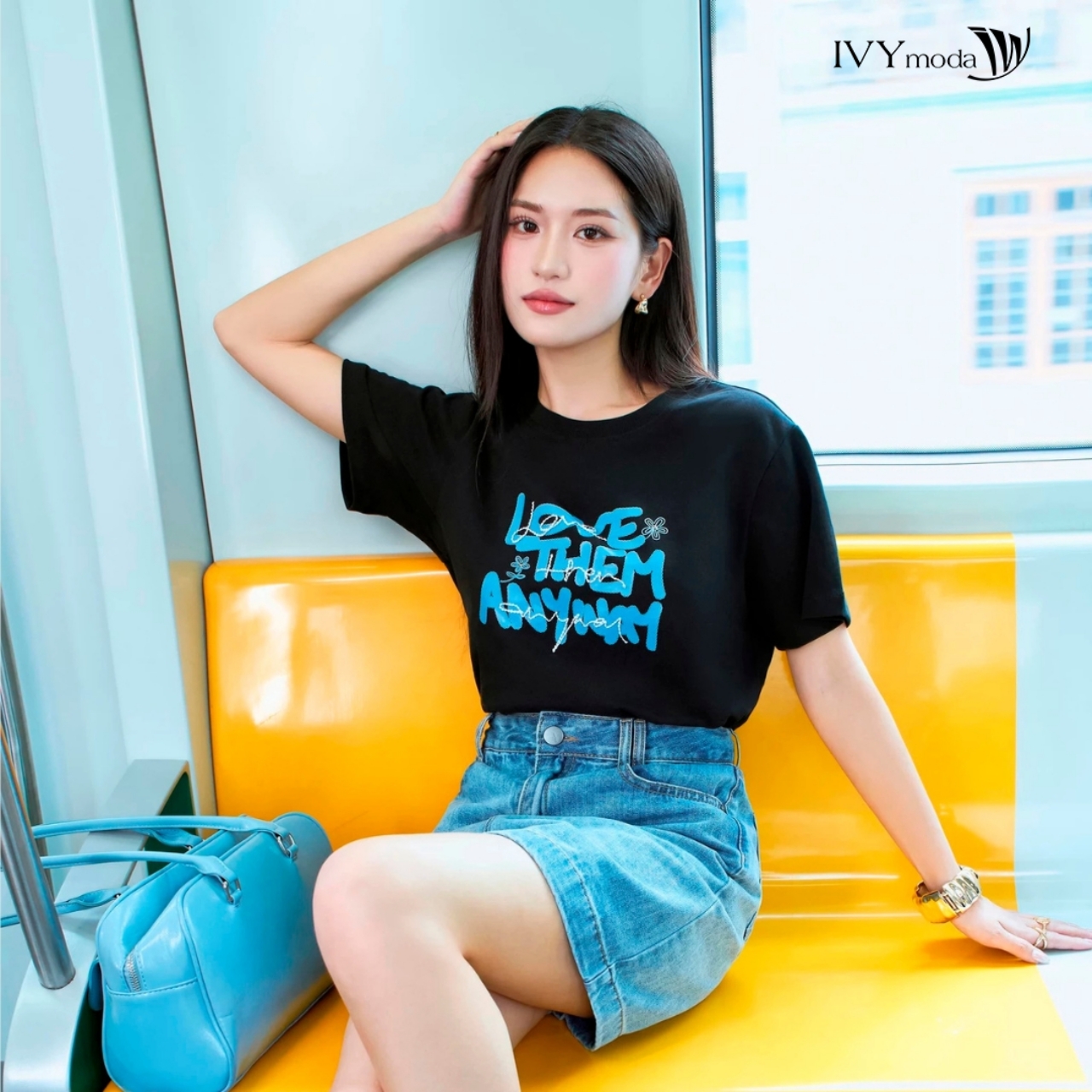 Mô tả Graphic Tee - Áo thun cotton nữ in chữ , Áo basic trẻ trung dạo phố IVY moda MS 57M9124 - 8