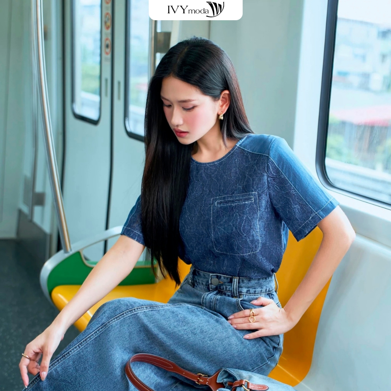 Mô tả Blue Breeze Shirt - Áo kiểu phối demin, Áo công sở dạo phố nữ IVY moda MS 16B0097 - 2