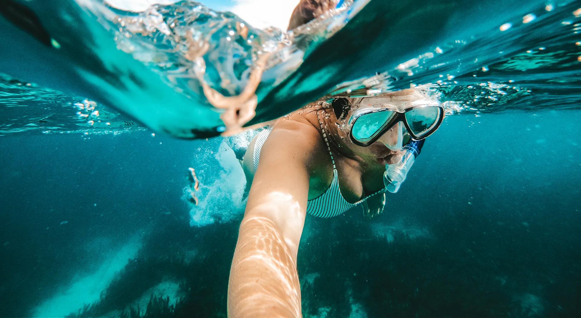Mô tả Tay cầm nổi GoPro, đế tháo nhanh dễ dàng chuyển đổi các giá gắn dành cho HERO13/12/11/10/9 Black - 3