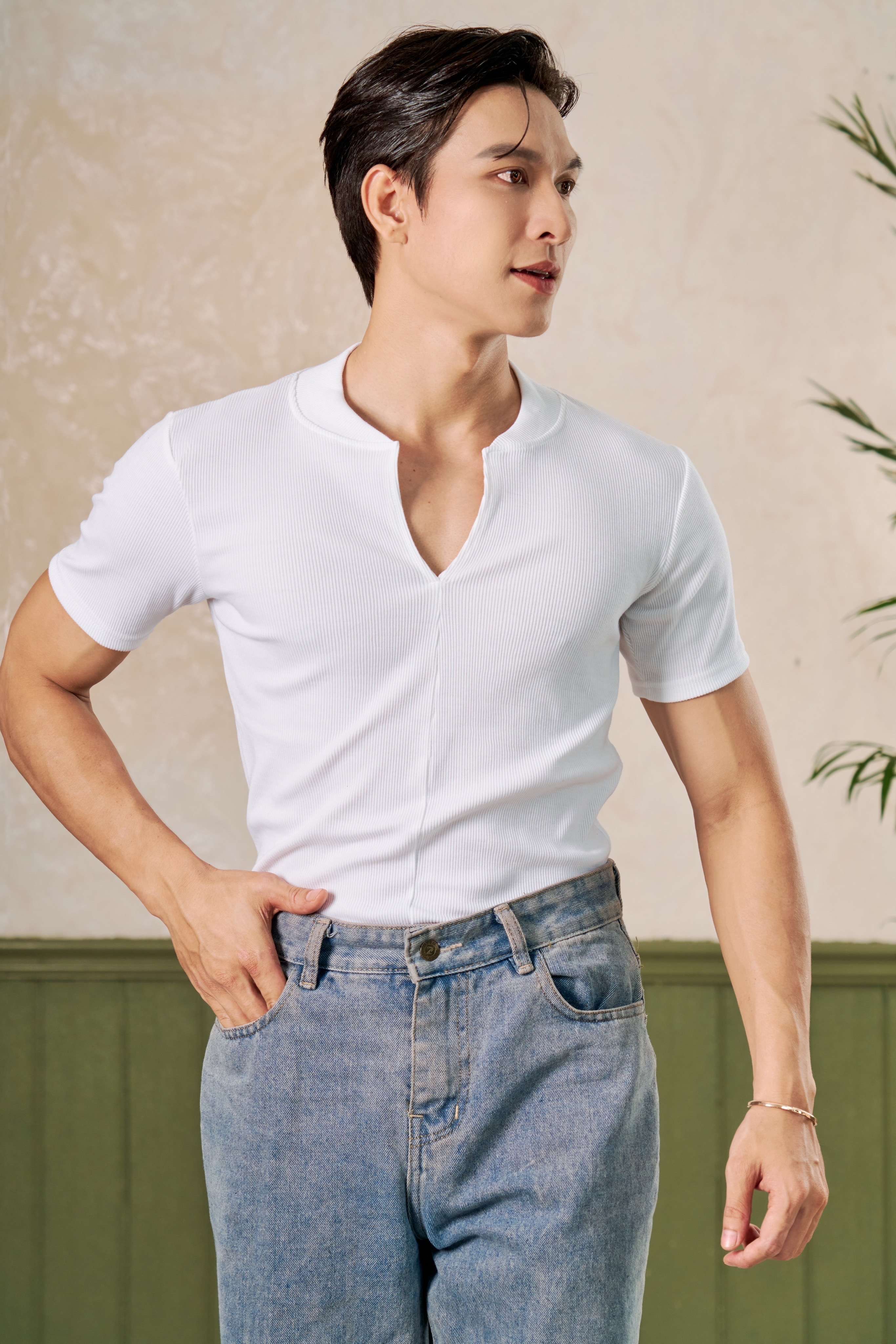 Mô tả Áo Thun Cổ Chữ V Nam Tay Ngắn Form Body Thun Gân Cao Cấp Thương Hiệu Mr Twins - 3
