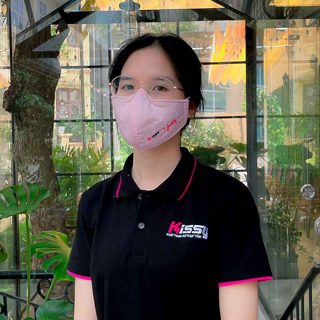 Mô tả Khẩu Trang Kissy Gia Đình Trơn Đủ Size Vải Cotton Sợi Hoạt Tính Chống Tia UV Ngăn Bụi Mịn PM 2.5 - 1