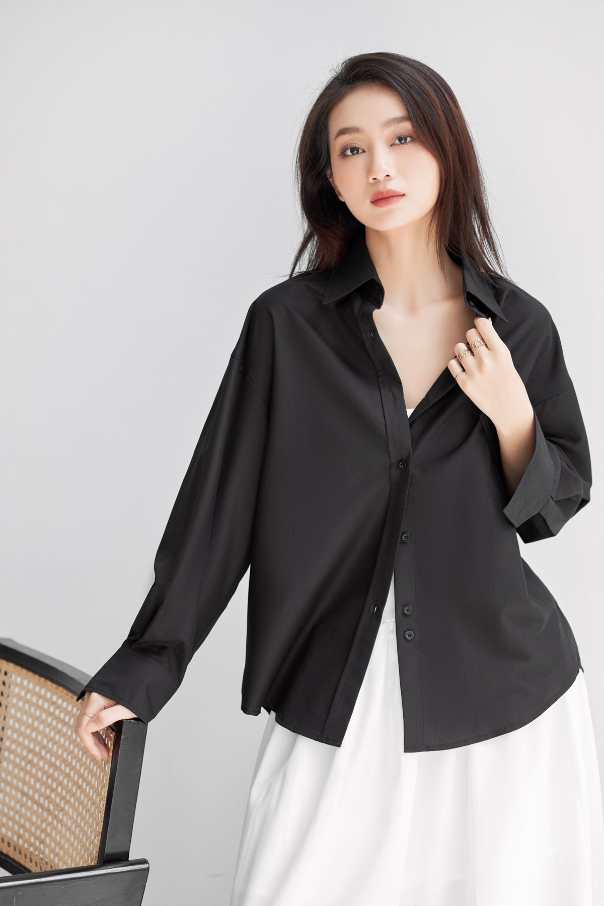 Chi tiết áo sơ mi GILLEE kate Mỹ