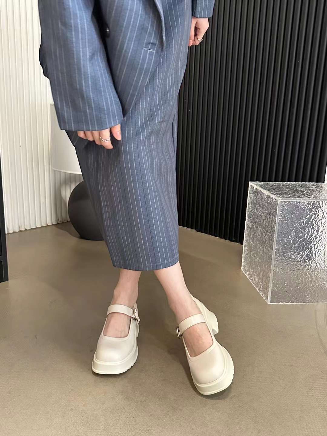 Mô tả Giày Lolita Nữ Cillie Mary Jane Cổ Thấp Đế Cao 6cm Chất Da Lì Quai Dây Cài 1143 - 4