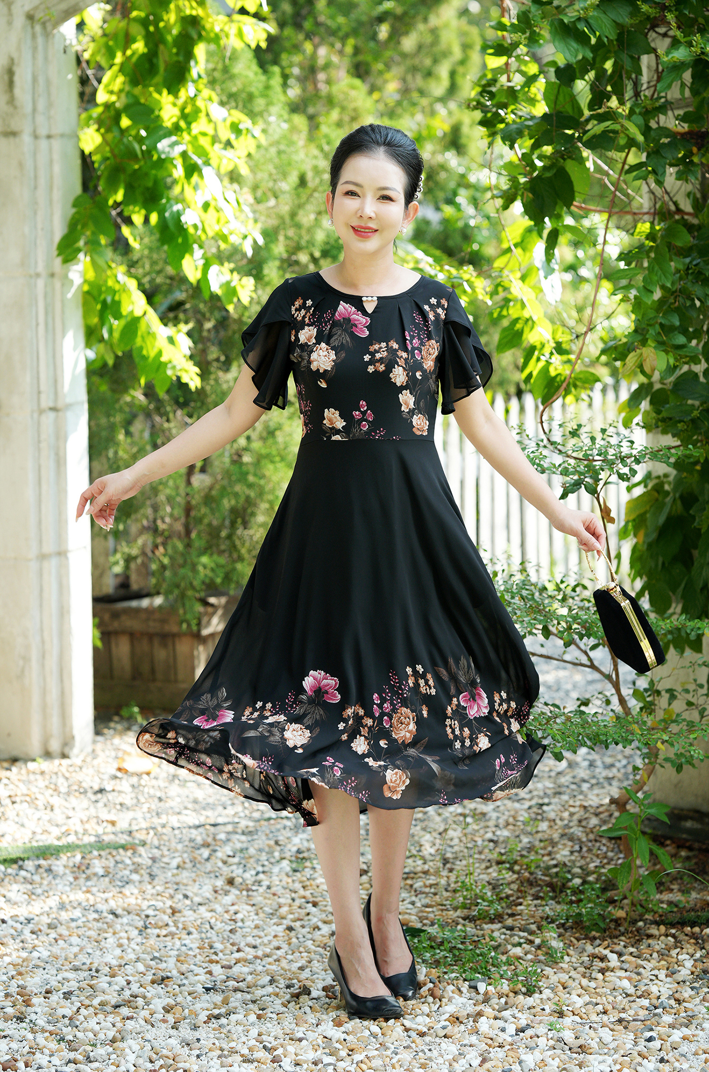 Mô tả GOTI - Đầm Xòe Dáng Dài Quý Bà Kiều Đầm Xòe Trung Niên Size Lớn In Hoa Có Size Cho Người Mập 3339 3254 - 6