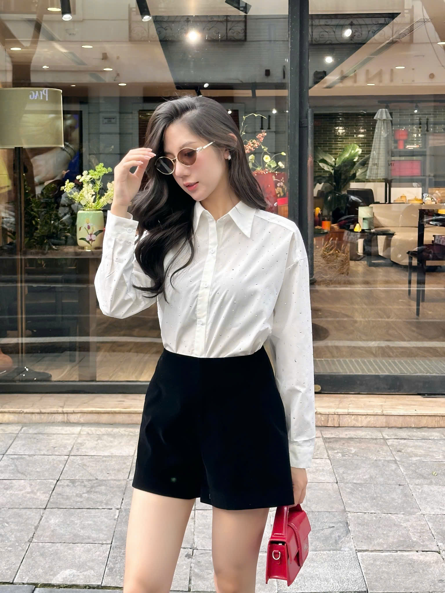 Quần short nhung cạp cao Ms Cici form lên hack chân, tôn dáng, kéo khoá ...