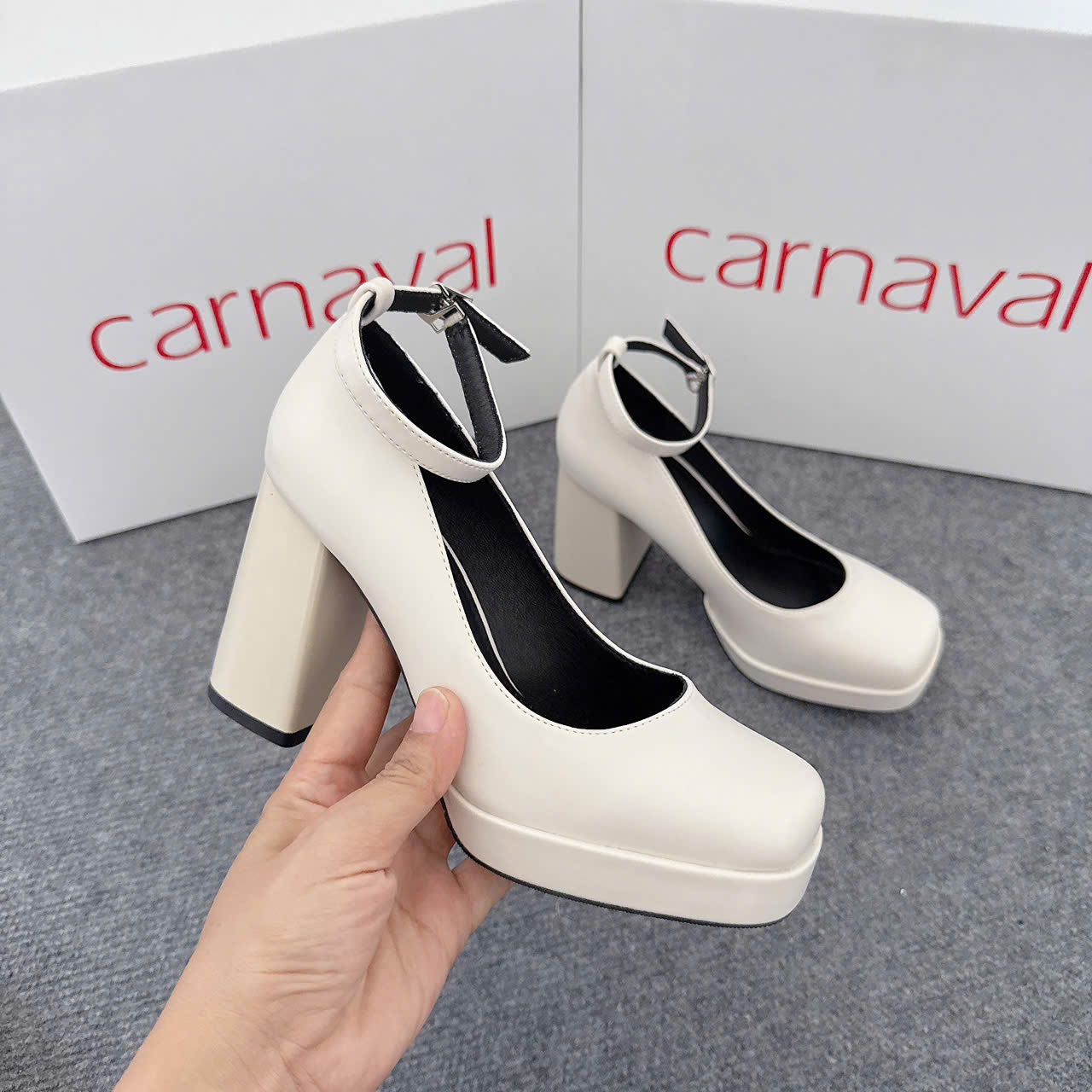 Mô tả Giày Cao Gót Đế Vuông Cao 9cm Carnaval Có Quai Mũi Vuông Sang Trọng, Qúy Phái - VS95 - 2