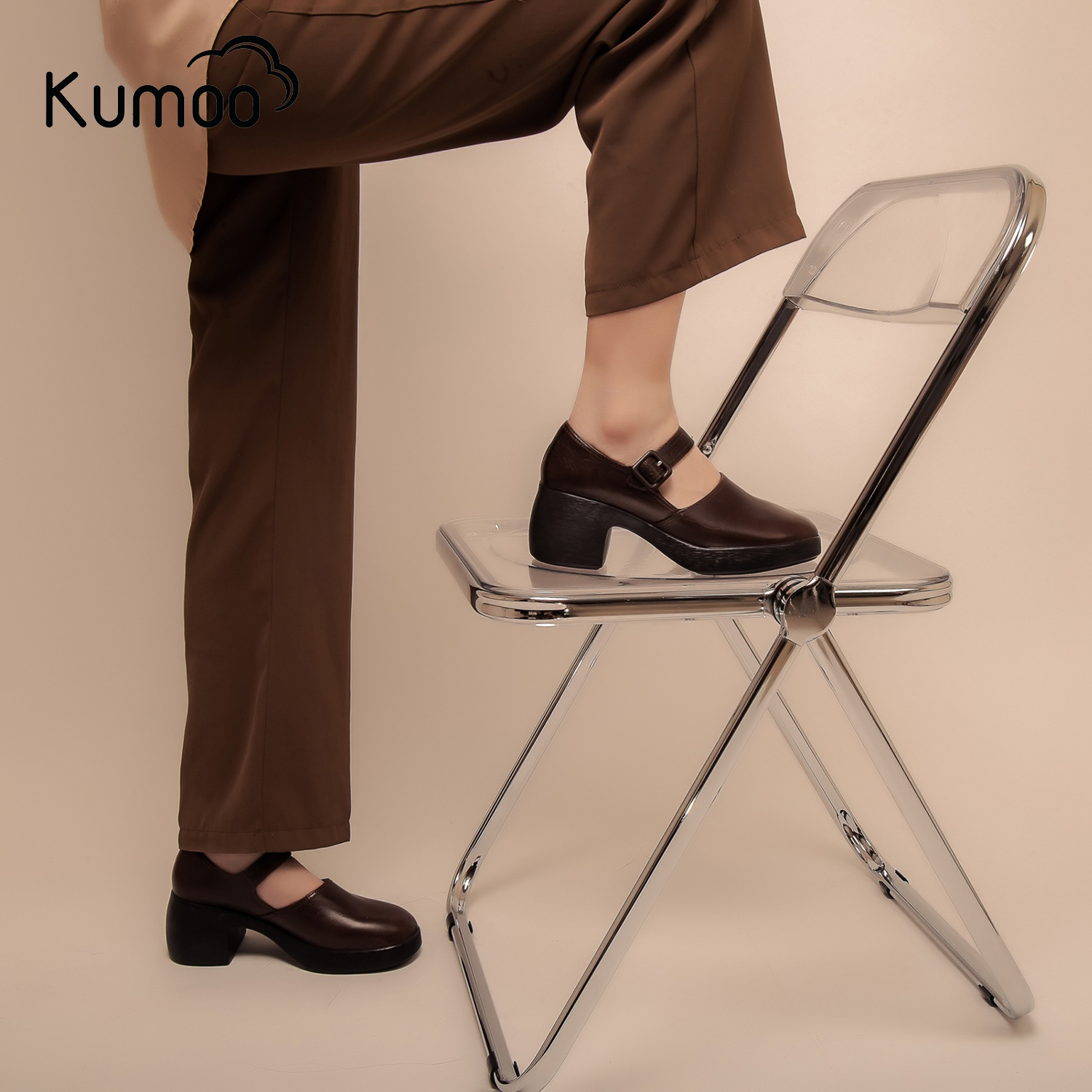 Chi tiết đế giày KUMOO MARRY BLOCK HEEL