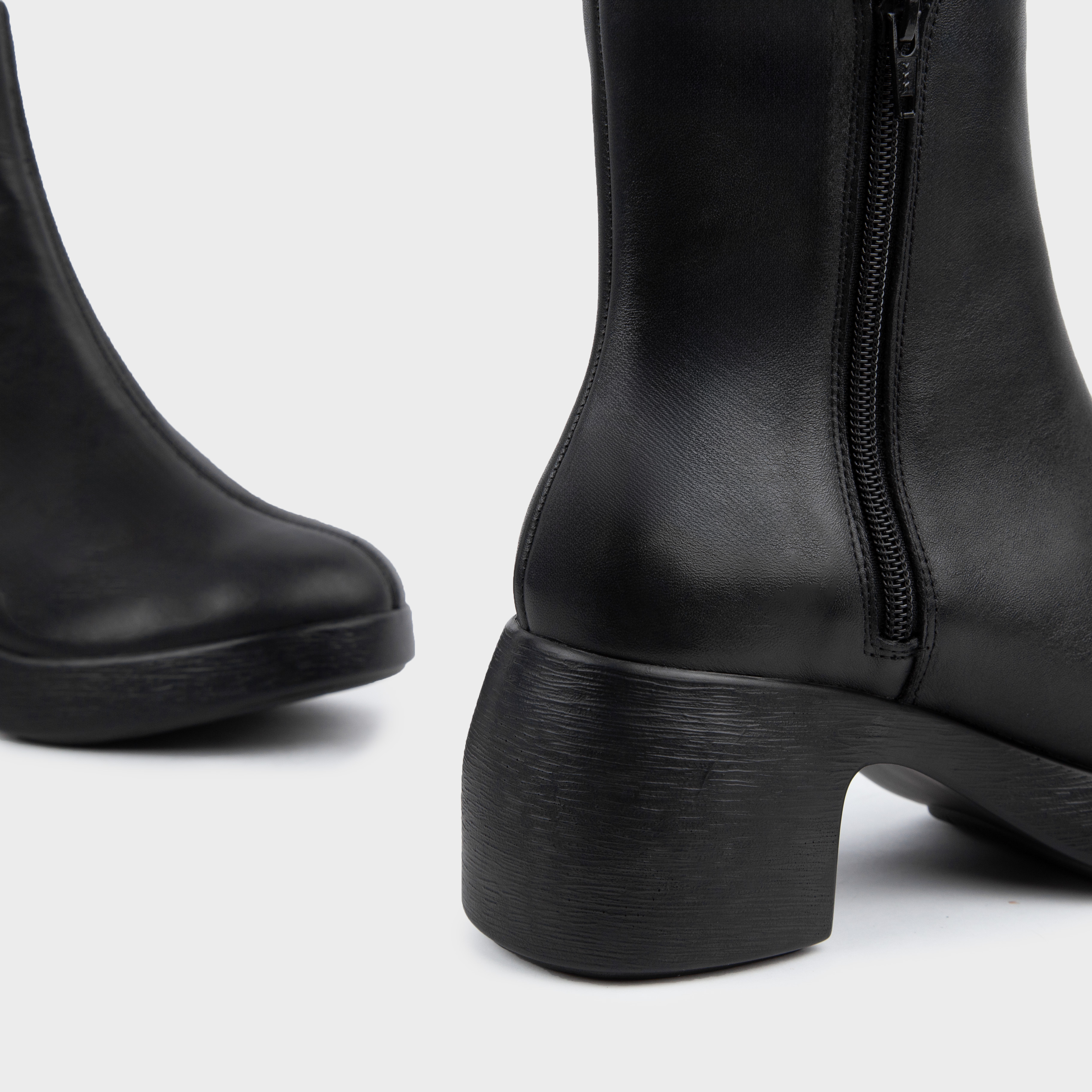 Mô tả Giày Boot Nữ Cao Gót Kumoo DARA Màu Đen BL-CG-KUMO-003-A Boot Lửng Nữ Thời Trang, Cá Tính - 2