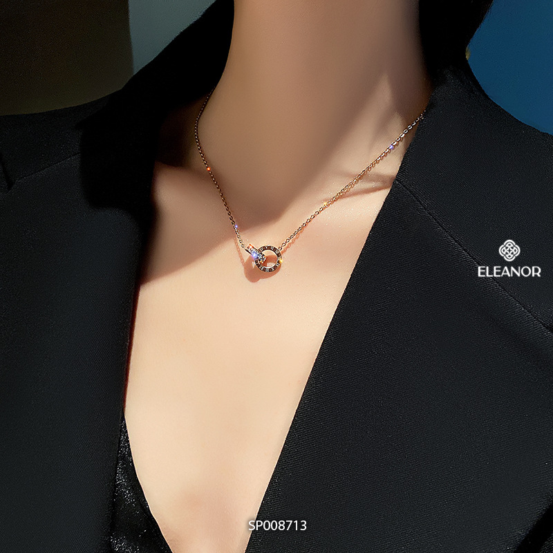 Mô tả Dây chuyền nữ titan Eleanor Accessories vòng tròn đôi khắc số la mã phụ kiện trang sức vòng cổ 8713 - 2