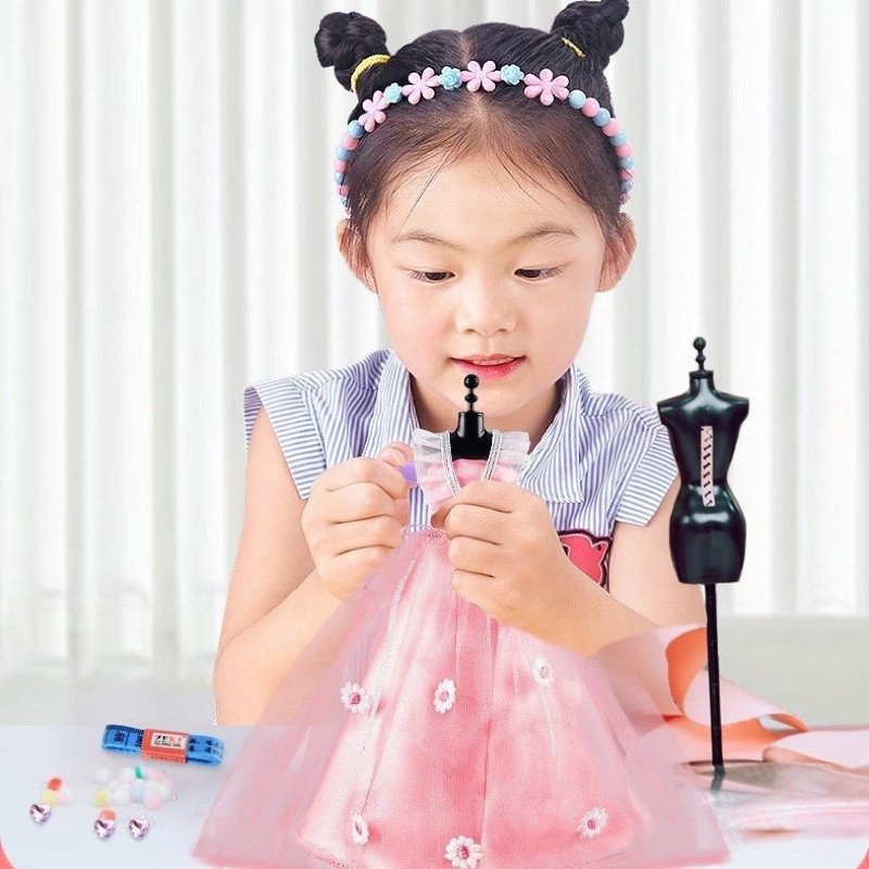 Mô tả Đồ Chơi Thiết Kế Thời Trang, Dụng Cụ May Vá Thủ Công - cực kì an toàn vì KHÔNG MAY VÁ - 4