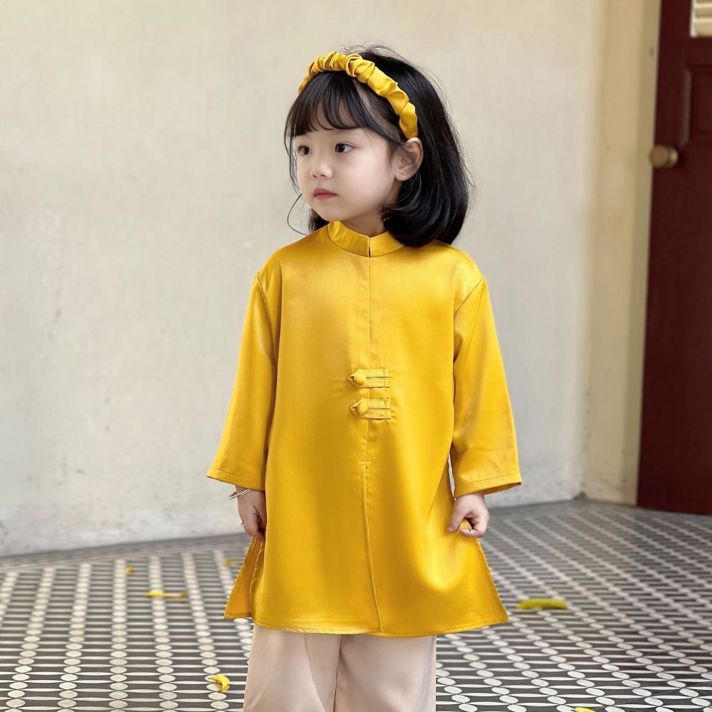 Mô tả Áo Dài Bé Trai Bé Gái Xẻ Tà 2 Khuy Fbaby Mặc Lễ Tết, Đi Chơi Thiết Kế Mềm Mại Cao Cấp An Toàn Cho Bé Small Gift Big Love - 5