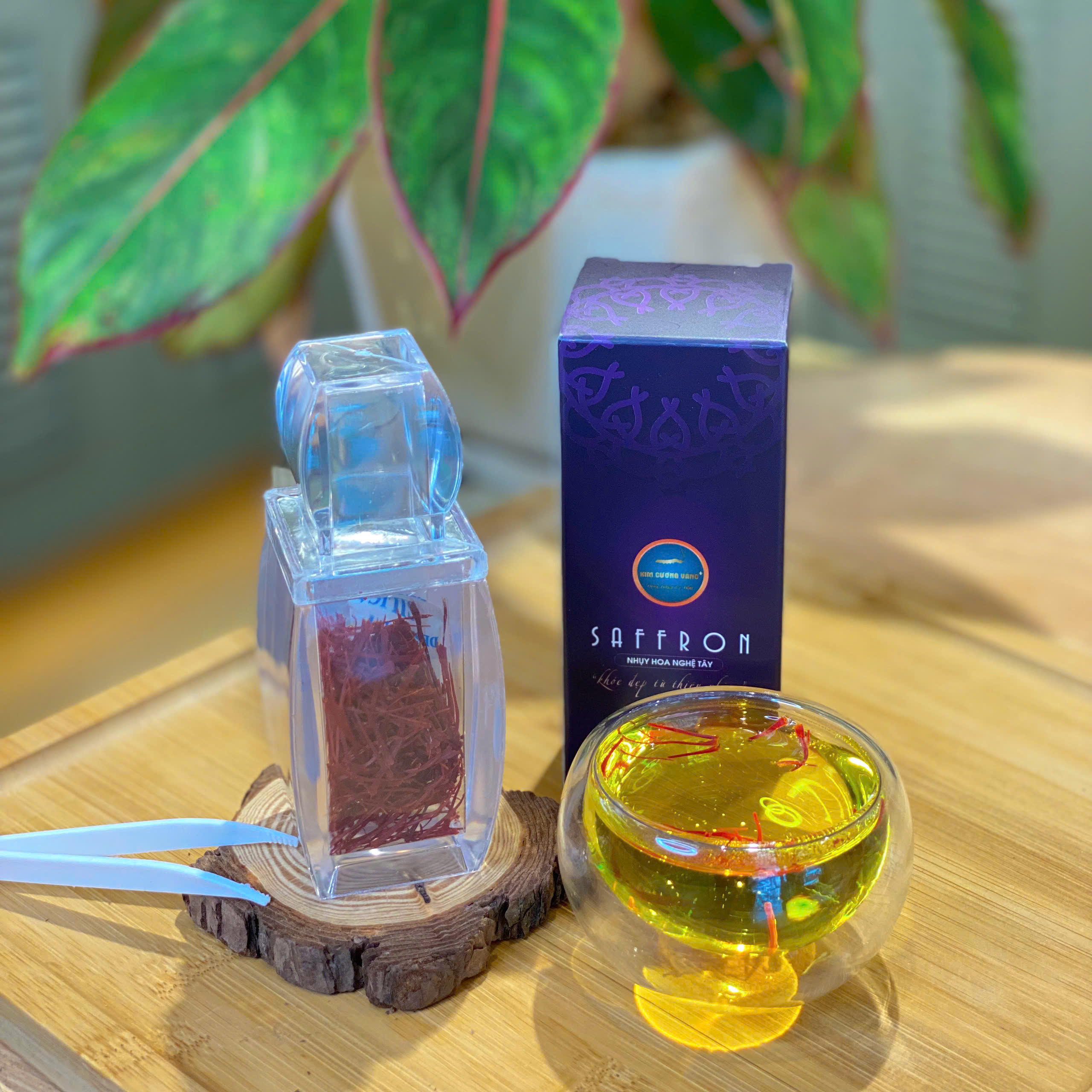Mô tả Nhụy Hoa Nghệ Tây Saffron Kim Cương Vàng - Dưỡng Da,Cải Thiện Tâm Trạng, Giảm Mệt Mỏi (1Gr/Hộp) - 2