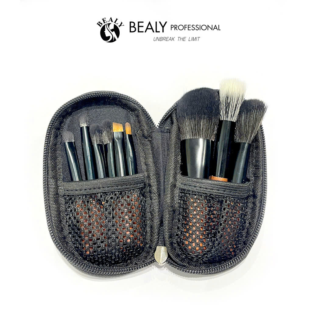 Mô tả BỘ CỌ TRANG ĐIỂM COSMETIC TÍ HON CÁN GỖ 9C - 3