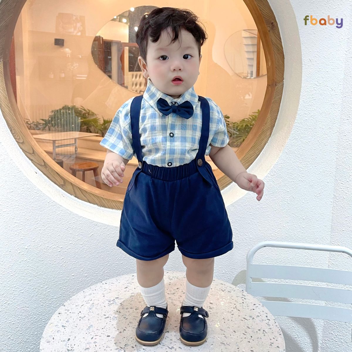 Mô tả Set Công Tử Fbaby Thôi Nôi Đi Chơi Dự Tiệc Gồm 4 Chi Tiết Aó Chất Liệu Thô Đũi Phối Quần Kaki Cho Bé Trai 6-16kg - 1