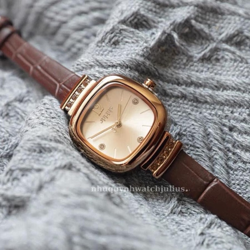 Đồng hồ Julius JA-863 trên tay