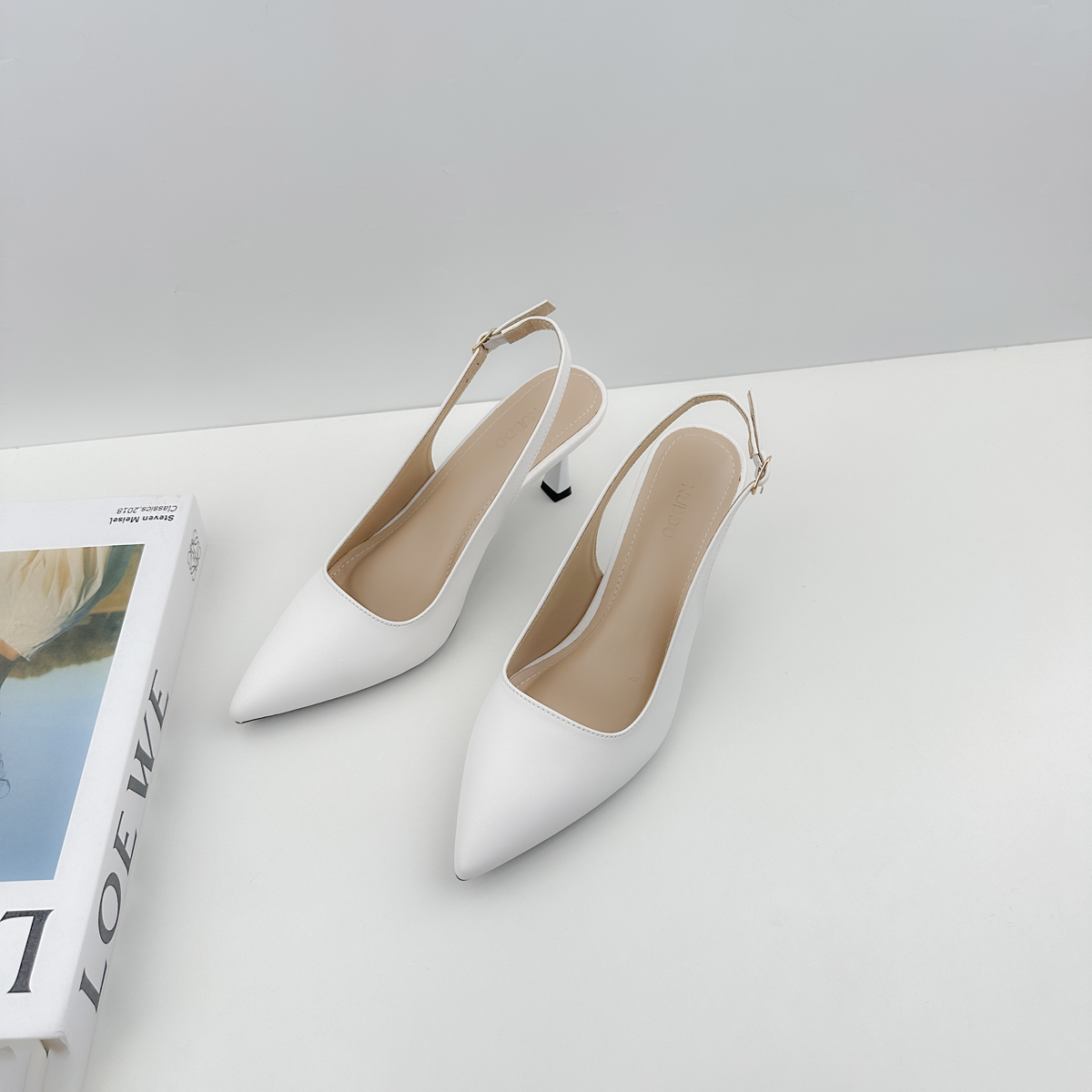 Mô tả Giày Cao Gót Nữ Bít Mũi 7 Phân Mũi Nhọn, Guốc Nữ Slingback Hở Gót Đế Nhọn Sang Trọng NUDDO NL712 - 1