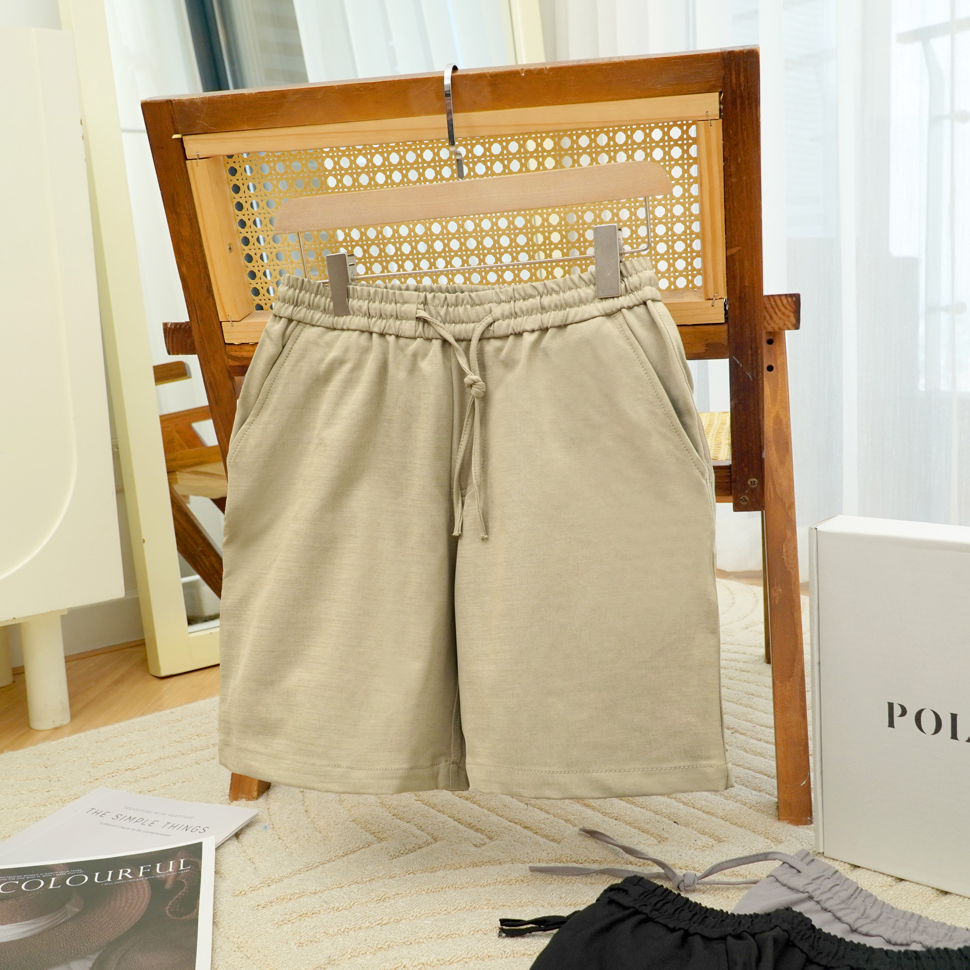 Mô tả Quần Short Kaki Nam, Lưng Thun Dây Rút, Form Trên Gối, Chất Kaki Giãn 4 Chiều. Short Kaki POLYS - 2
