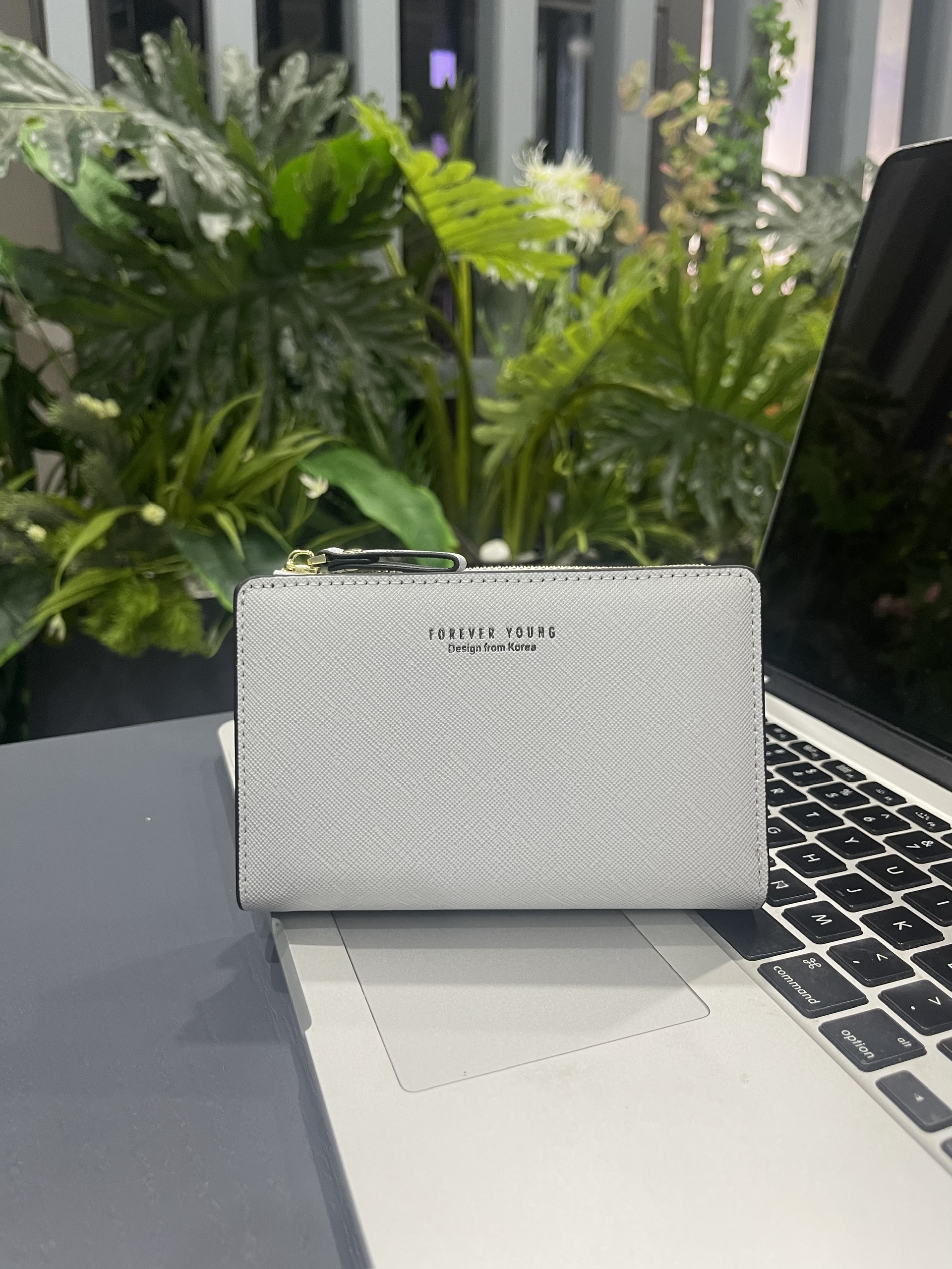 Mô tả Ví Nữ Mini Cầm Tay FOREVER YOUNG Đựng Tiền Nhiều Ngăn Chất Da Xước Cao Cấp Cực Đẹp PFY06 - 12