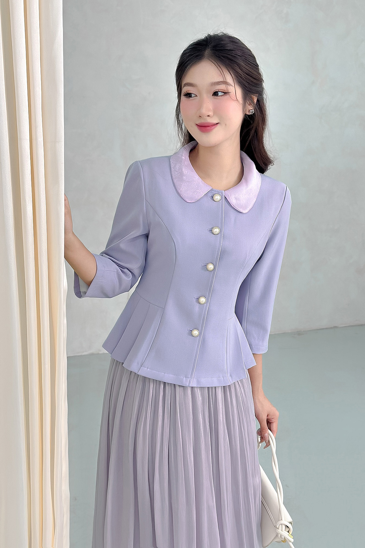 Mô tả Áo vest cổ sen phối, khuy trai LAMER O65B24Q008 - 3