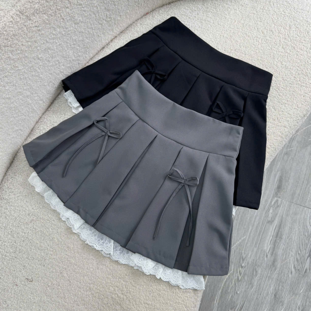 Mô tả Chân Váy Bigsize Nữ Dáng Xếp Ly Xòe 2 Lớp Phối Ren Dễ Thương Kèm Nơ Đứng Form Cho Chubby CV419 - 1