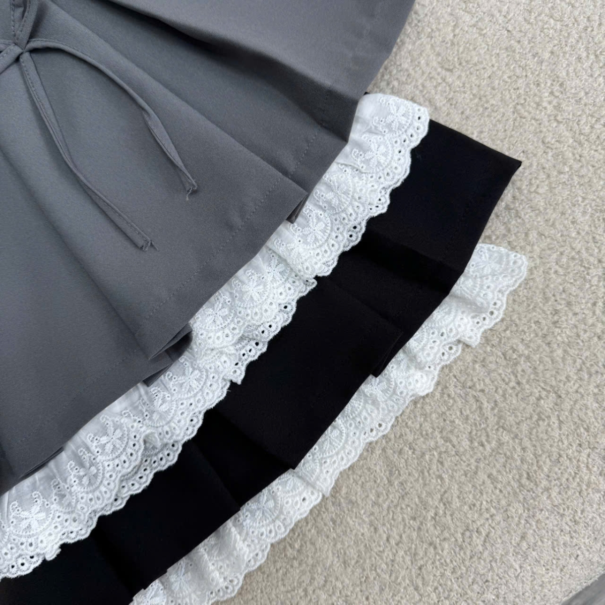 Mô tả Chân Váy Bigsize Nữ Dáng Xếp Ly Xòe 2 Lớp Phối Ren Dễ Thương Kèm Nơ Đứng Form Cho Chubby CV419 - 2